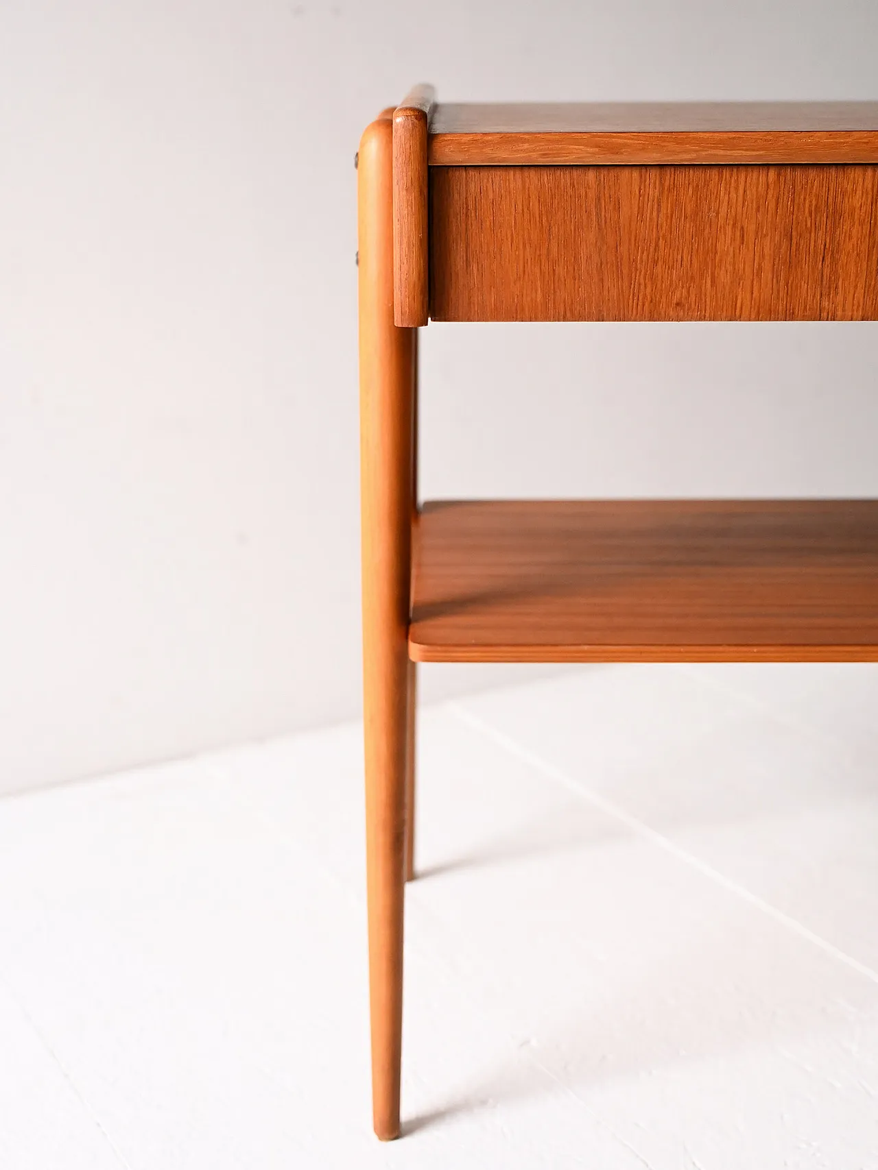 Pair of Scandinavian Teak bedside tables with retractable drawer, 60s 6