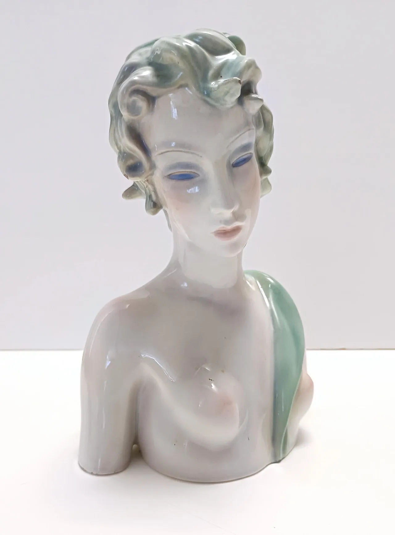 Painted and polished ceramic female bust by Clelia Bertetti, 1920s 4