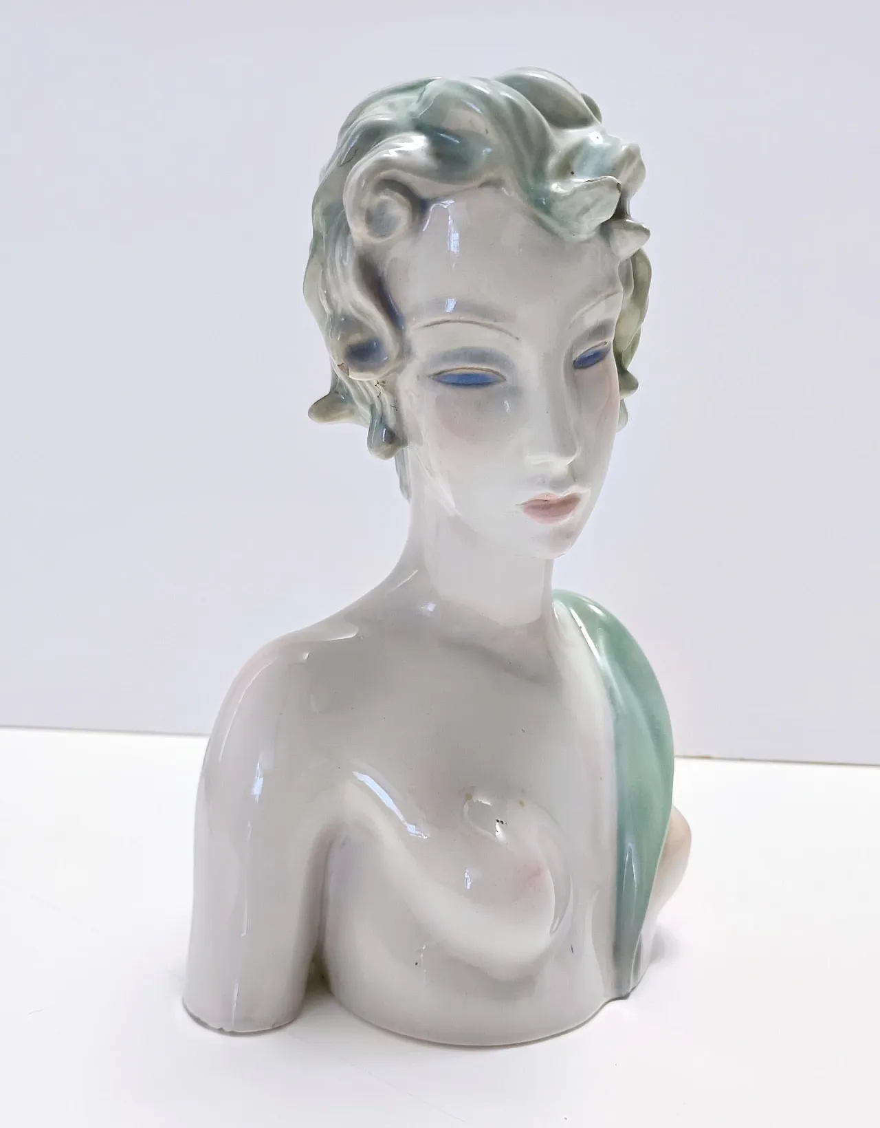 Painted and polished ceramic female bust by Clelia Bertetti, 1920s 5