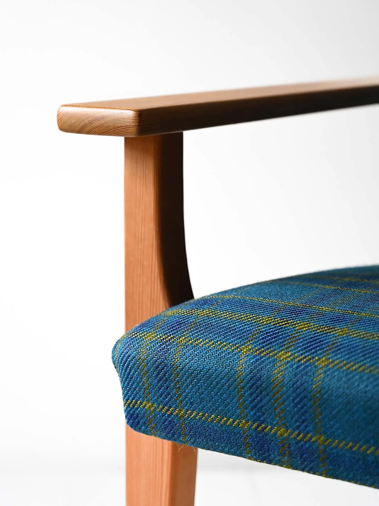 Pair of a armchairs of Svein Bjørneng 6