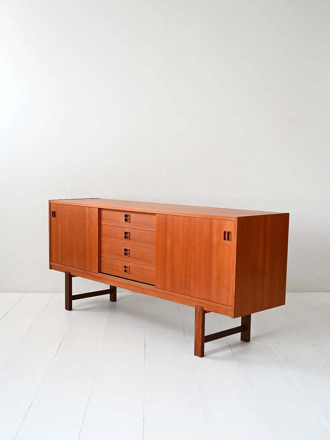 Scandinavo Teak Sideboard 1960s with drawers 6