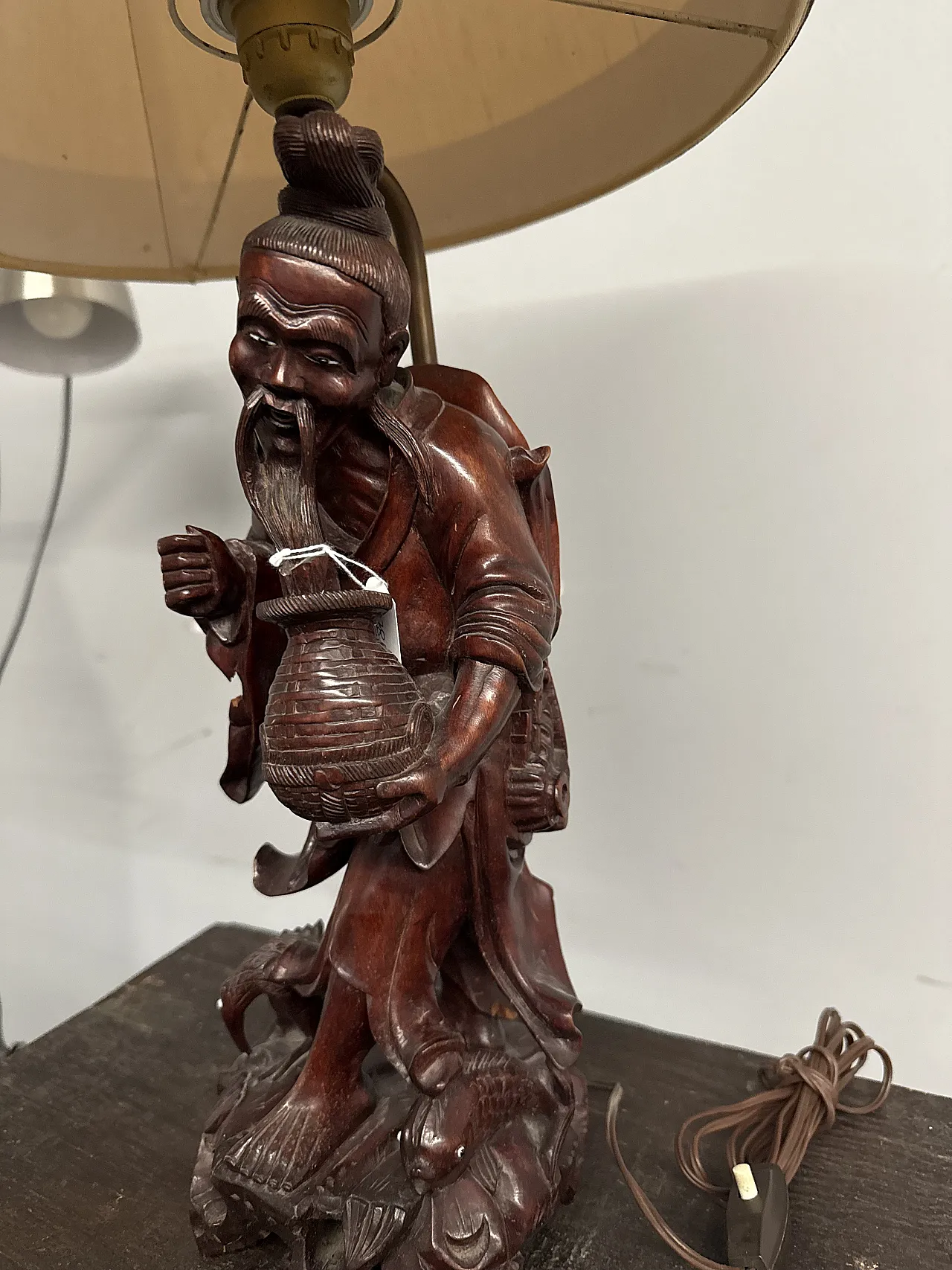 Scultura a lampada in legno cinese personaggio, '900 3