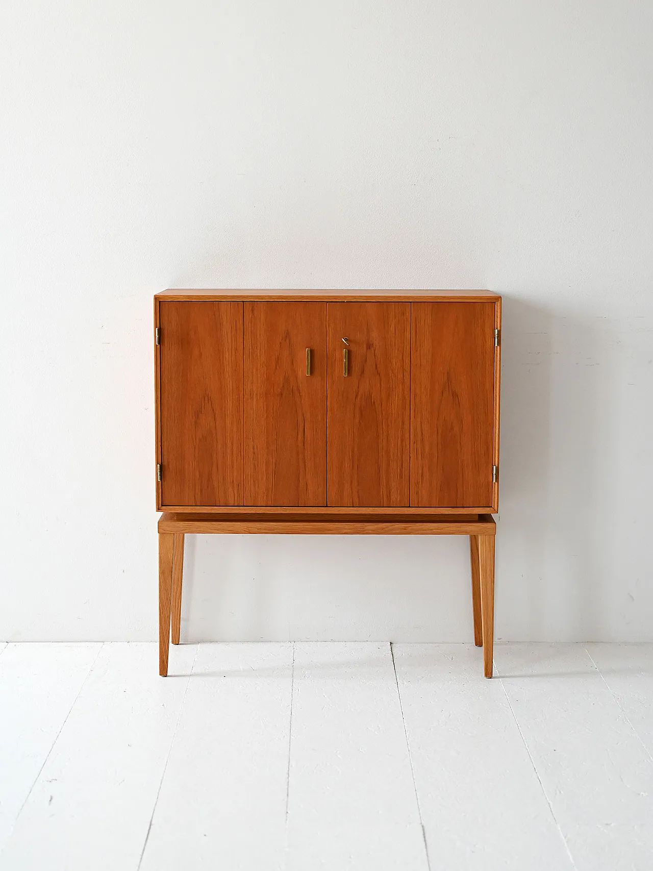 Scandinavian mobile bar vintage in 1950s 1