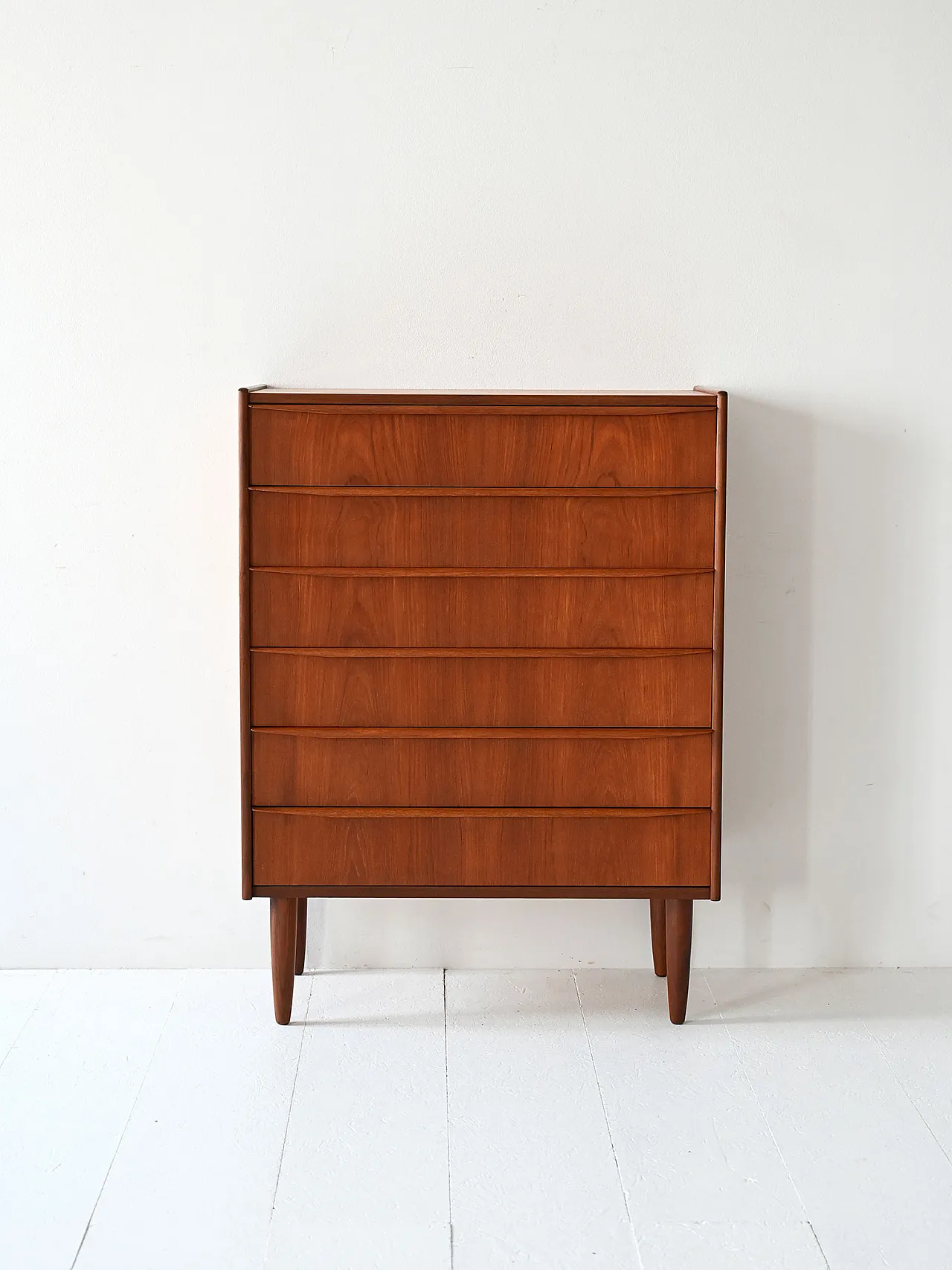 Vintage Scandinavian chest of drawers with overhang handles 2