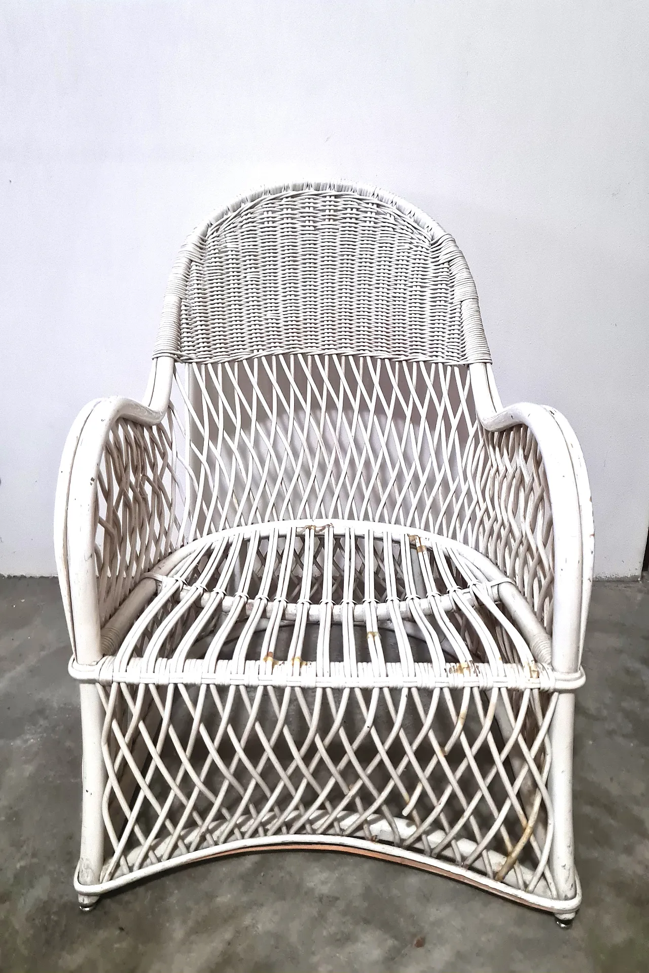 Poltrona in rattan bianca con cuscino, anni '70 2