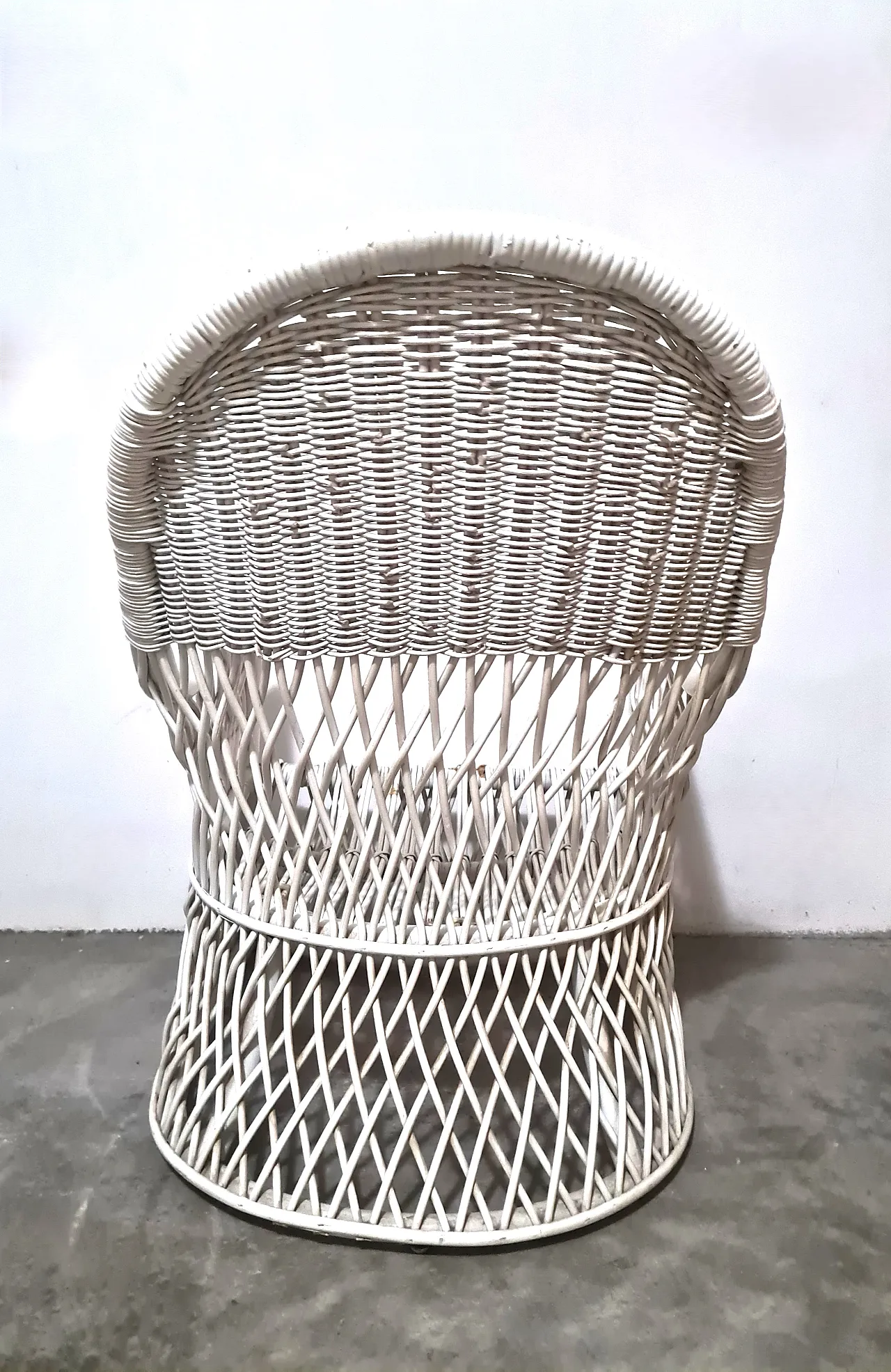 Poltrona in rattan bianca con cuscino, anni '70 5