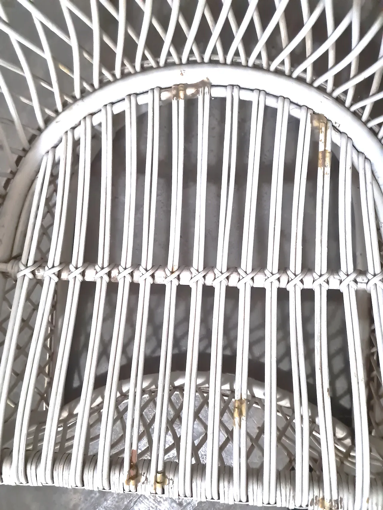 Poltrona in rattan bianca con cuscino, anni '70 9