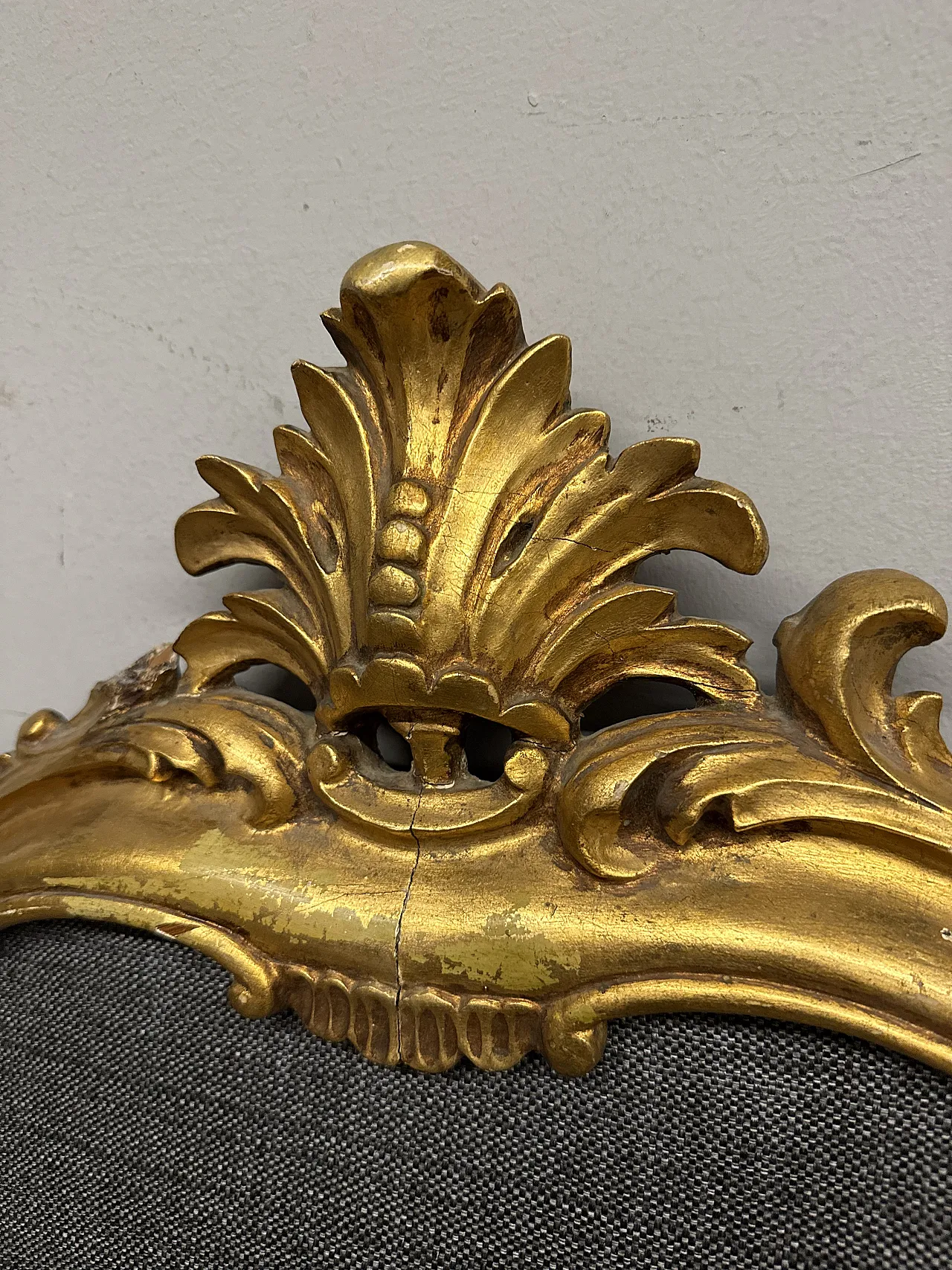 Golden headboard gold leaf carved, first half of 20th century 11