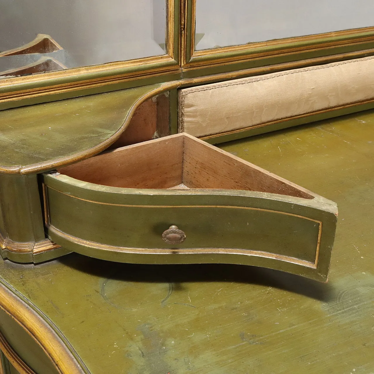 Comò verde in stile Barocchetto veneziano con specchio, '900 5