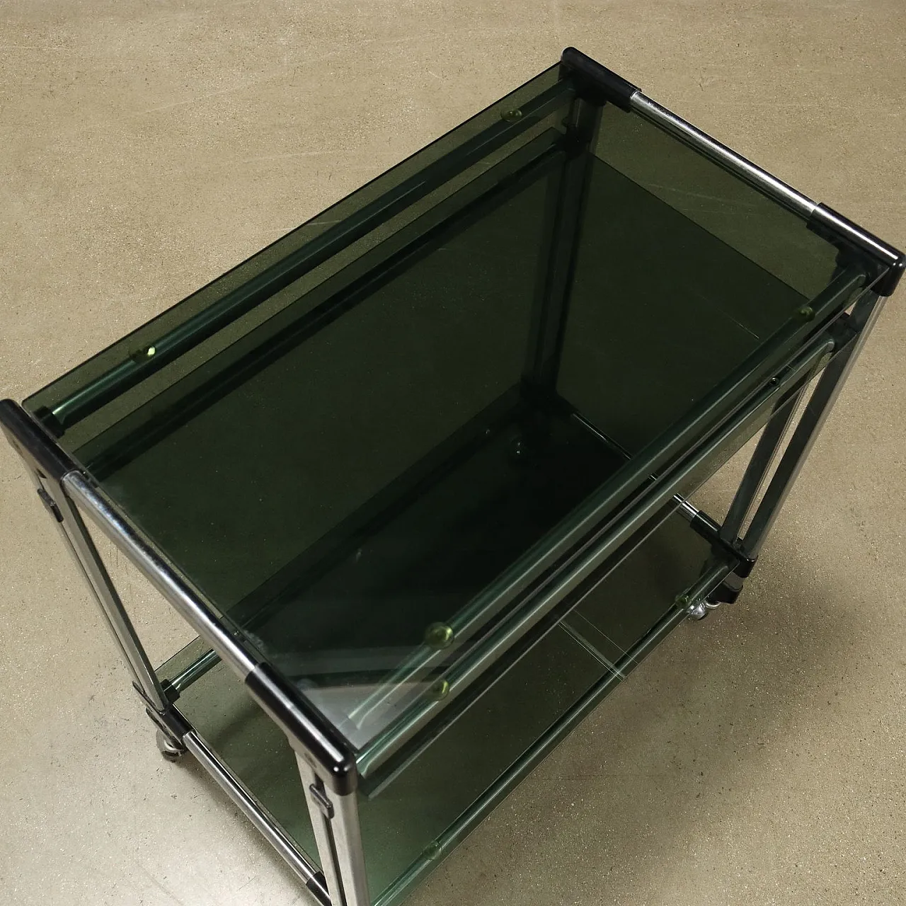 Chromed metal service cart, late 20th century 4