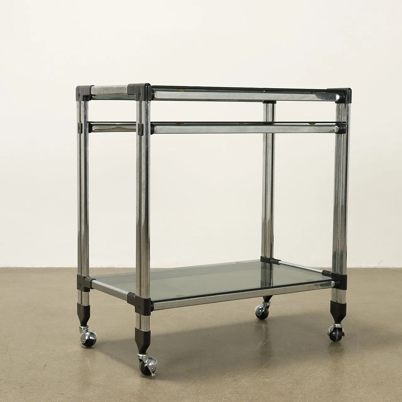 Chromed metal service cart, late 20th century 7
