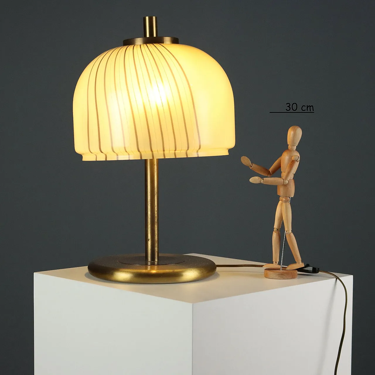 Table lamp in brass and glass, 1970s 2