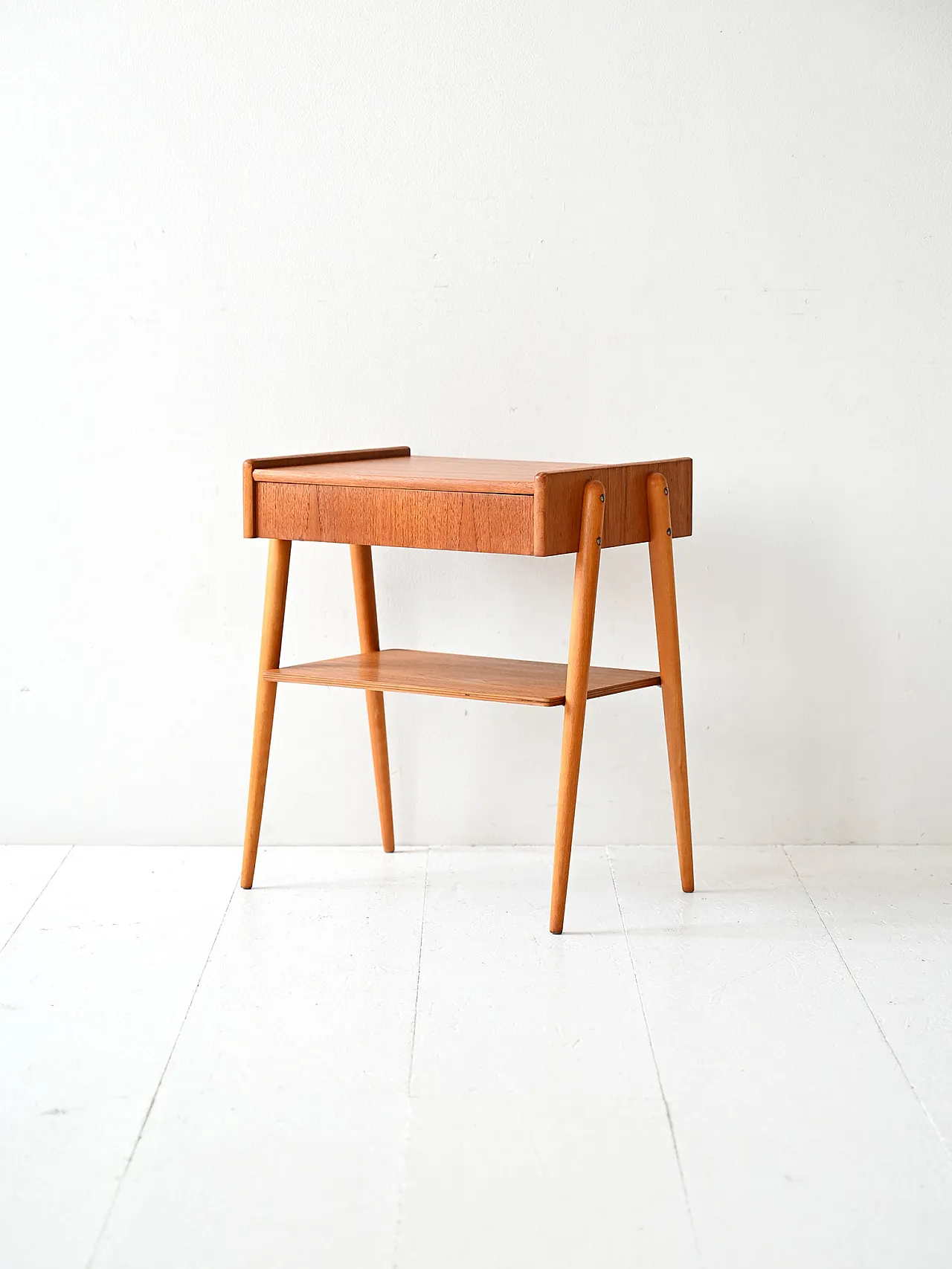 Scandinavian night bedside table AB Carlström & Co 4