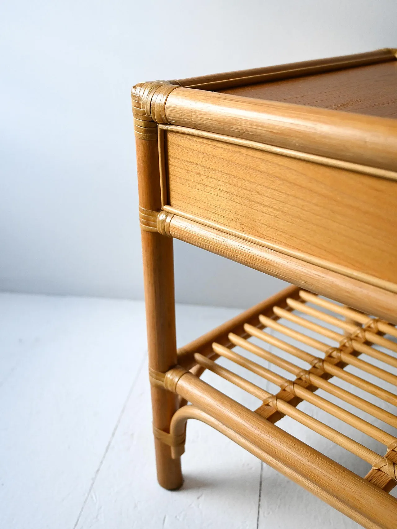 Couple DUX bedside tables in bamboo and woven rattan 9