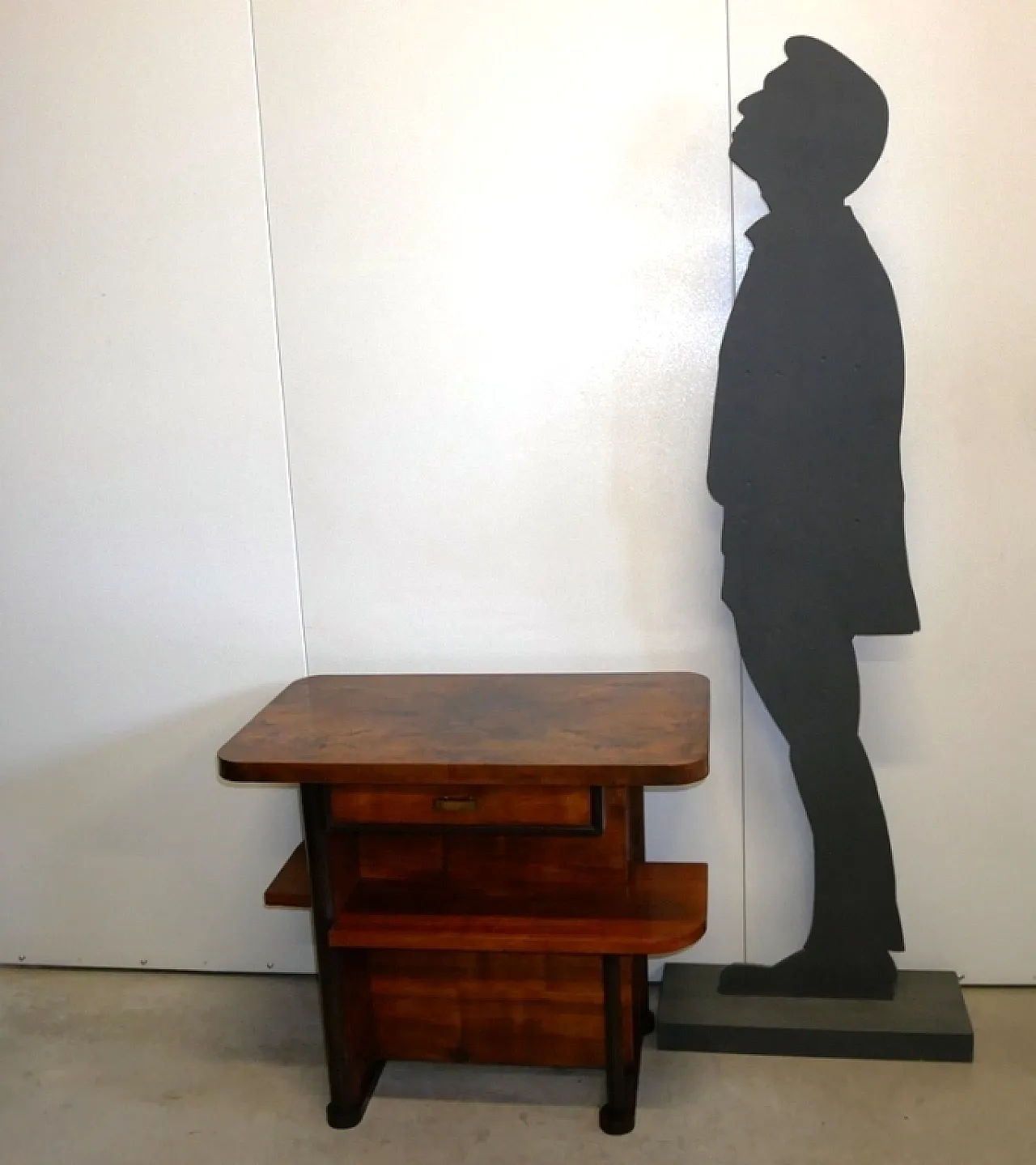 Table Empire style, 30s 2