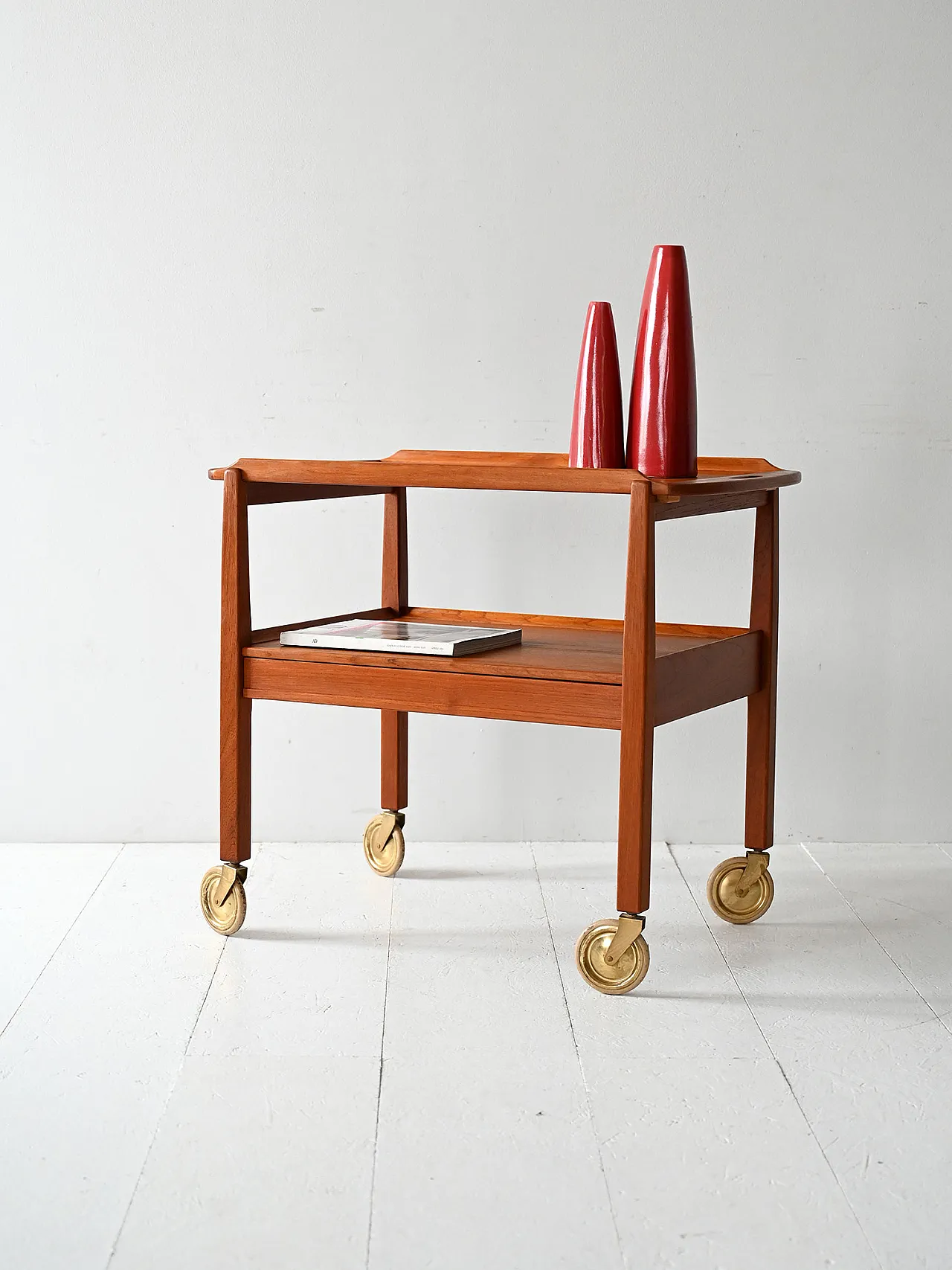 Carrello scandinavo modello Julius, anni '60 1