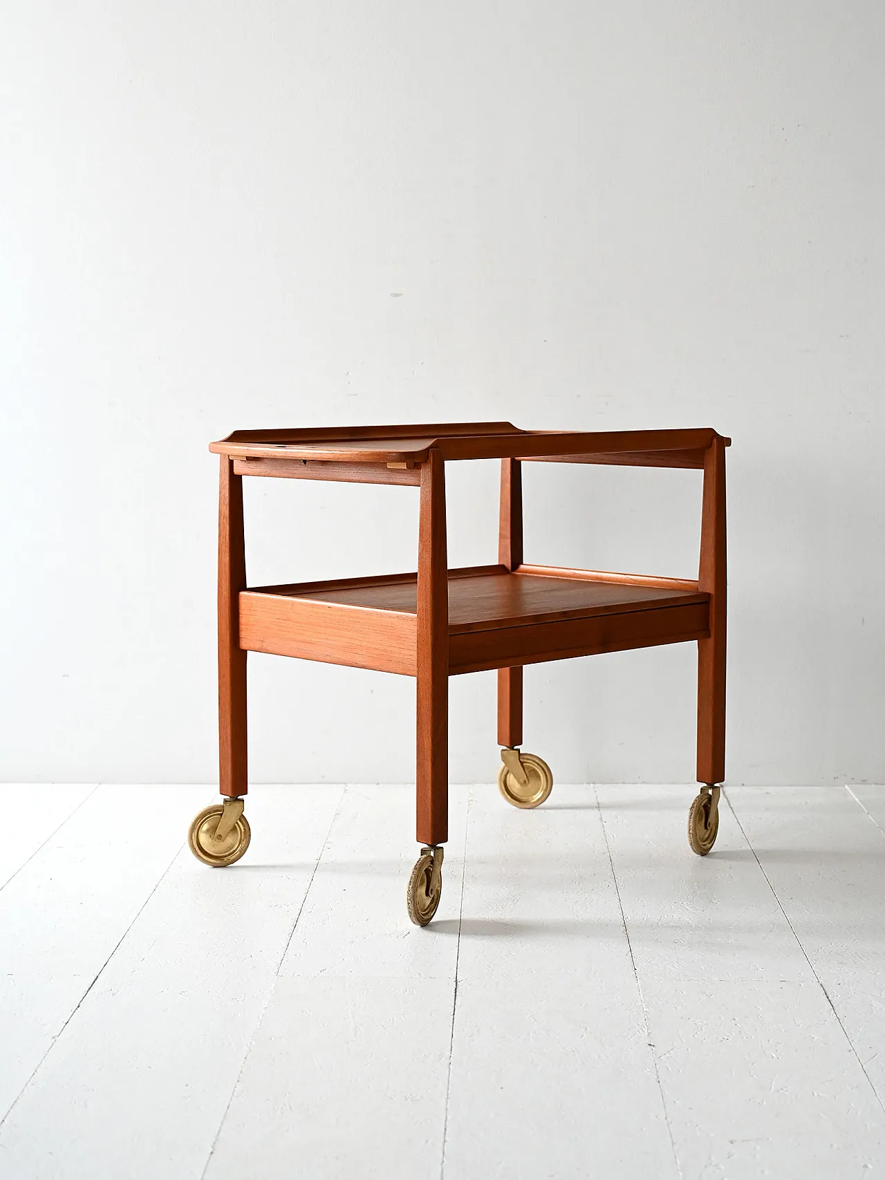 Carrello scandinavo modello Julius, anni '60 3