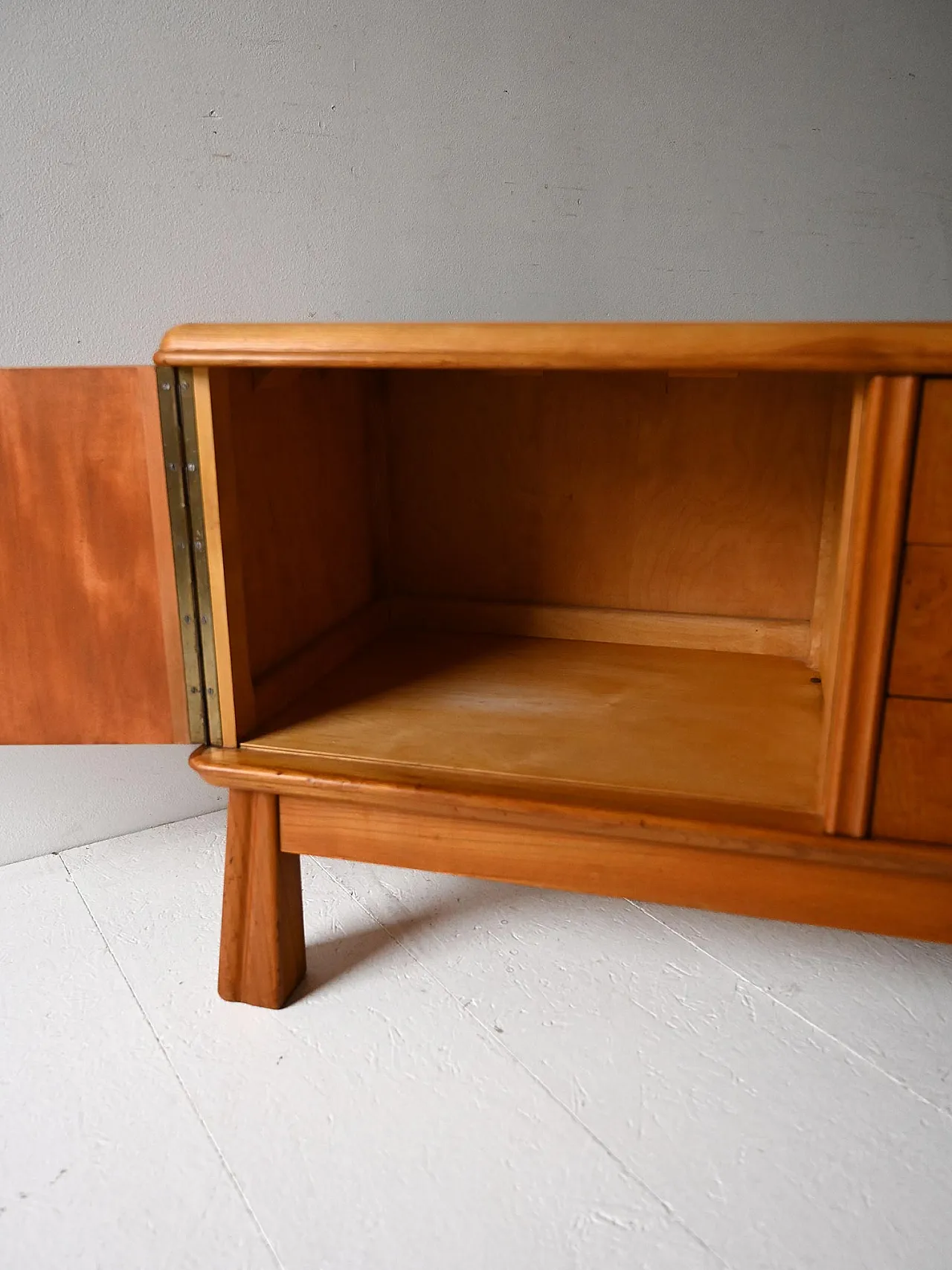 Scandinavian cabinet déco in olmo 8
