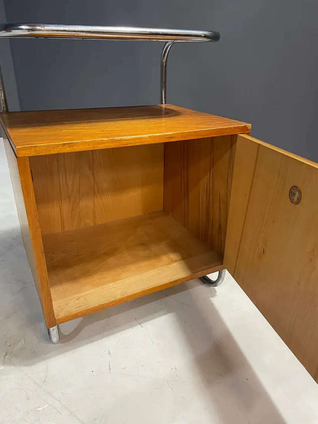 Pair of Bauhaus bedside tables in chrome and wood, 1930s 2