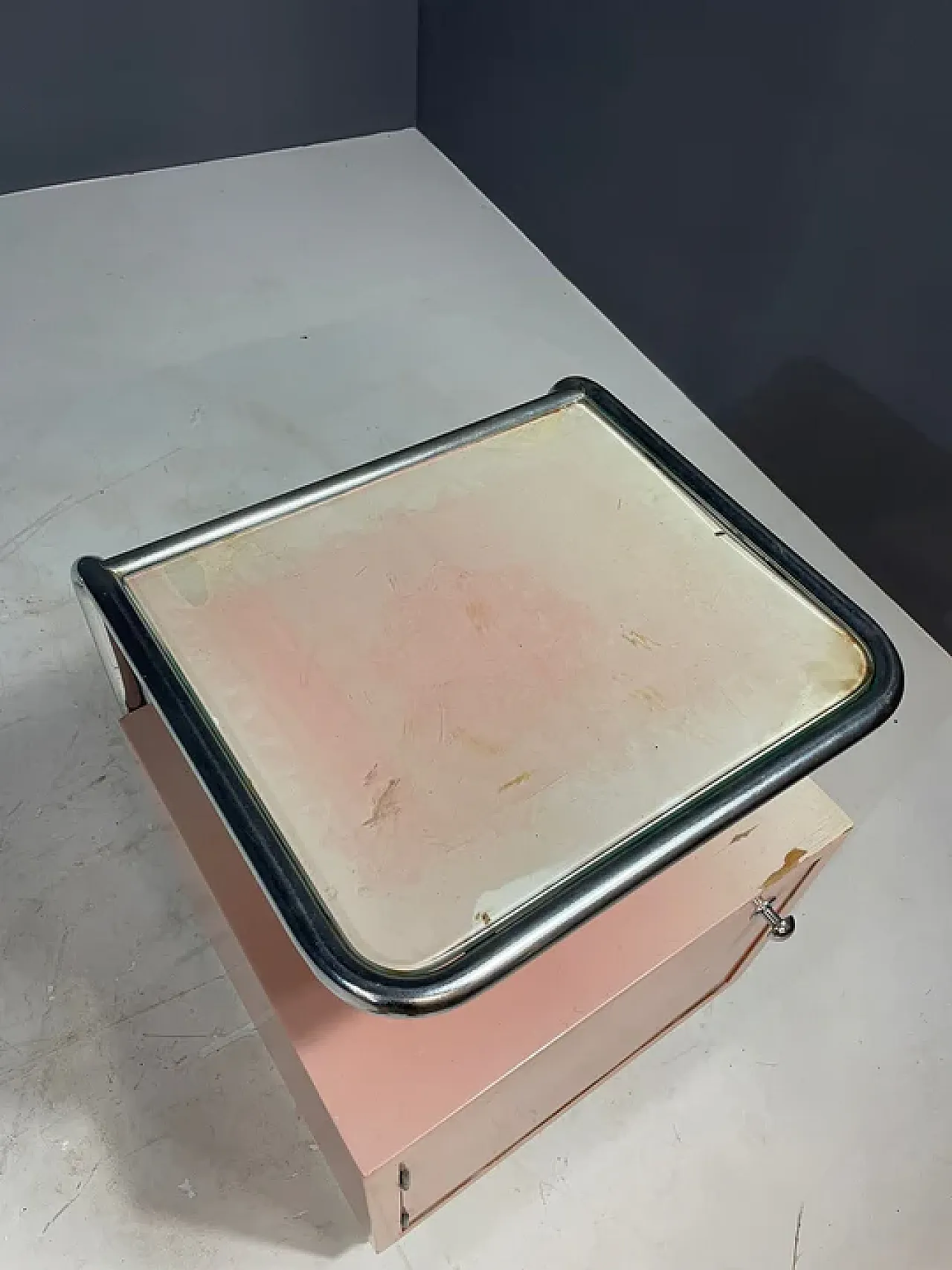 Comodino in stile Bauhaus Kovona, anni '50 7