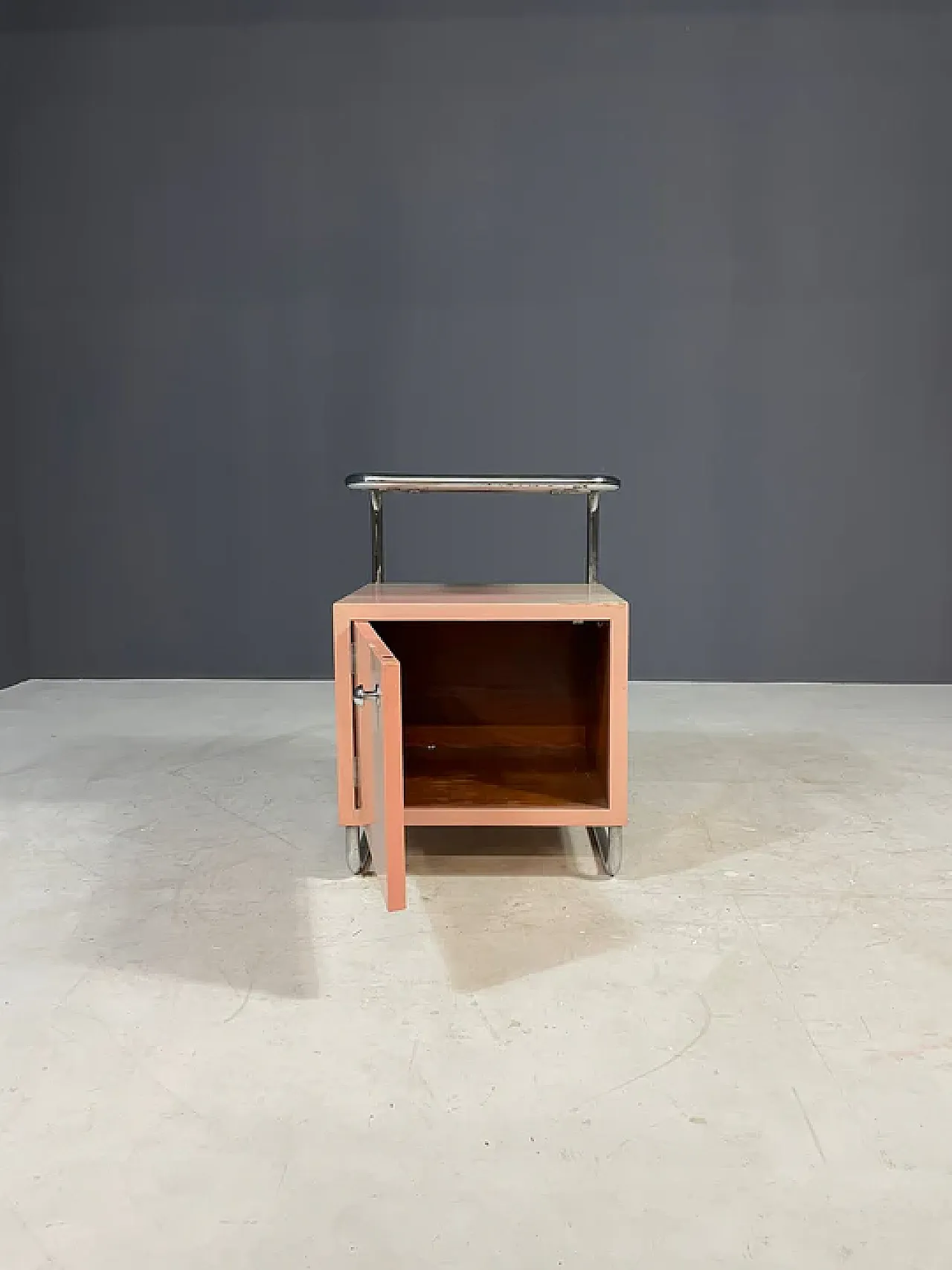 Comodino in stile Bauhaus Kovona, anni '50 8