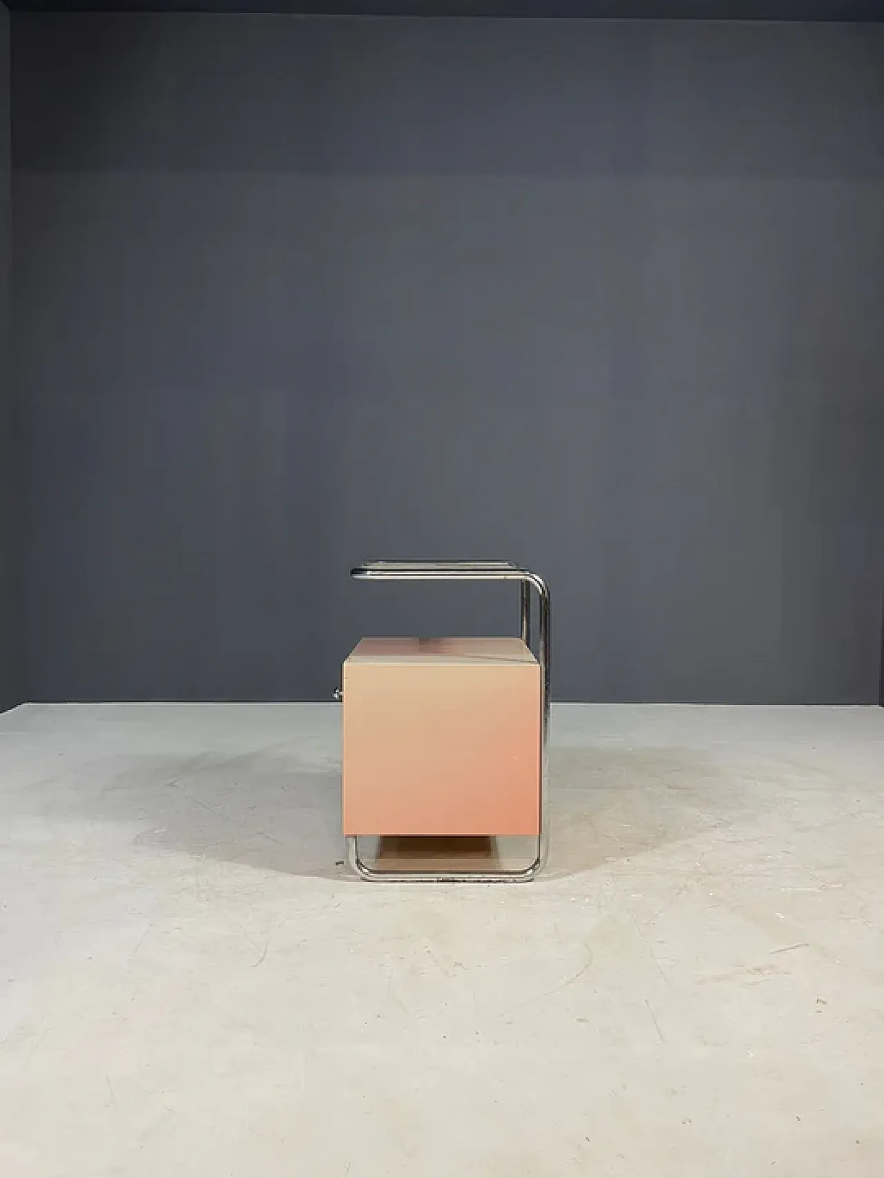 Comodino in stile Bauhaus Kovona, anni '50 9