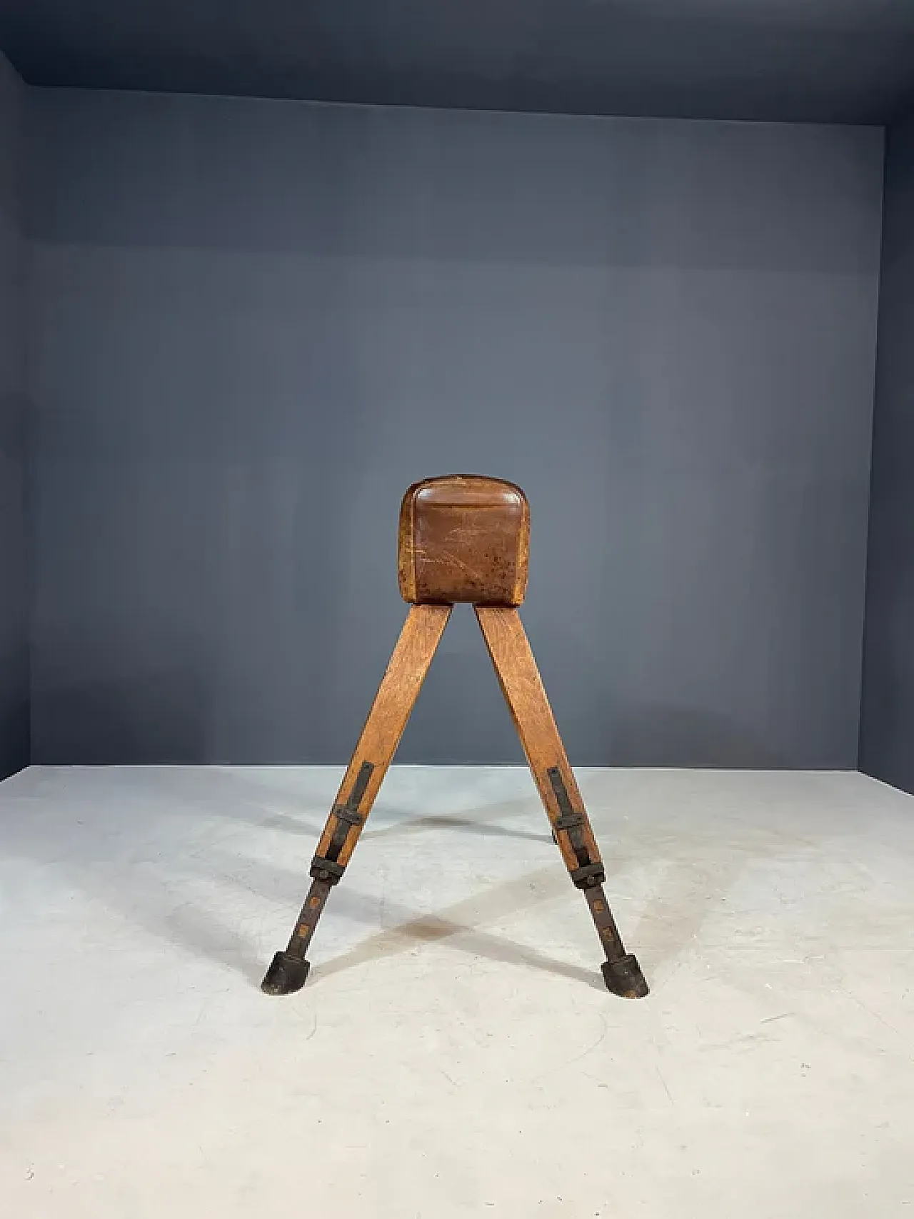 Gymnastics vaulting horse, 1960s 5