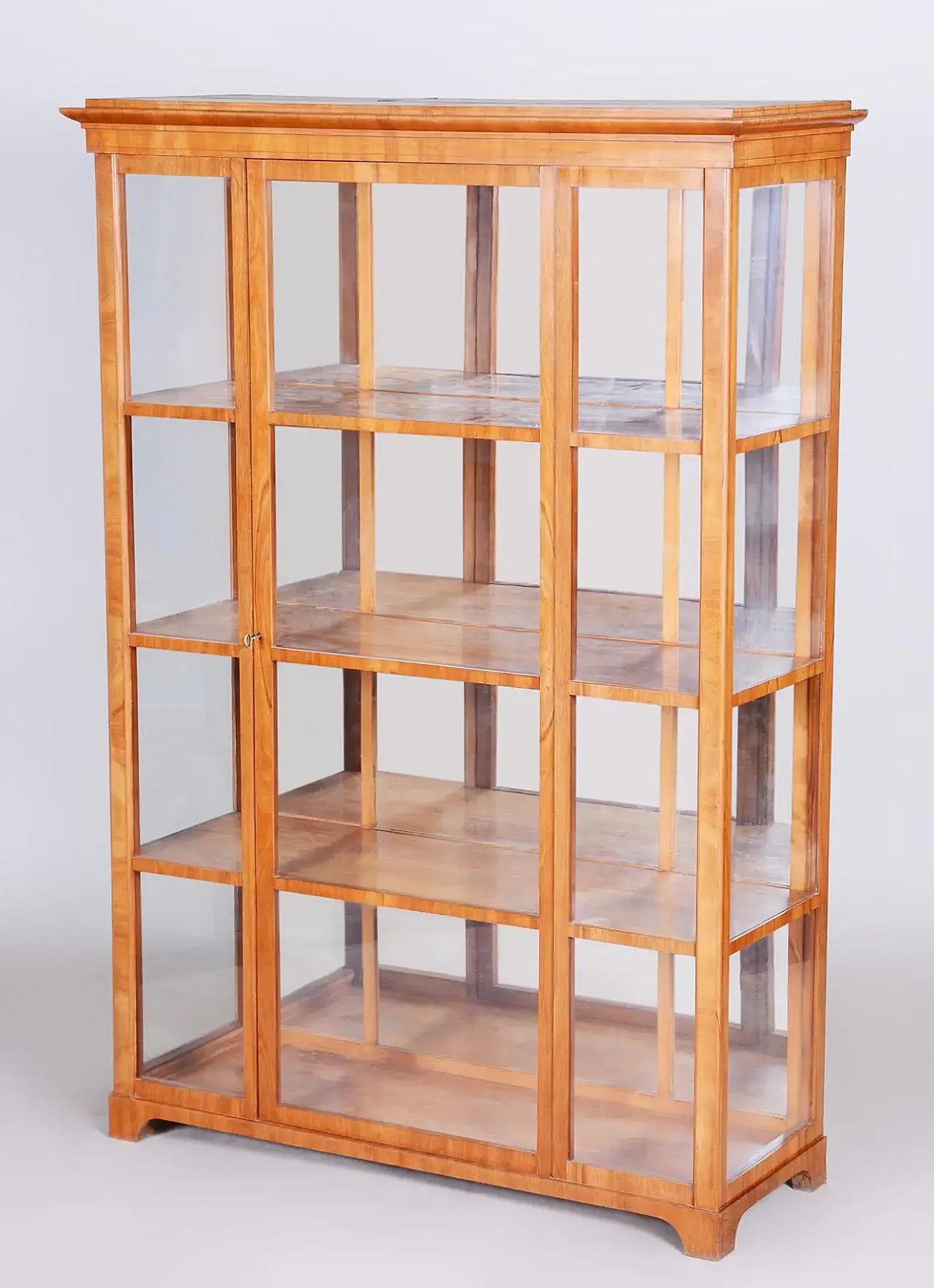 Vetrina Biedermeier Austriaca del XIX Secolo, Noce Restaurato, 18 2