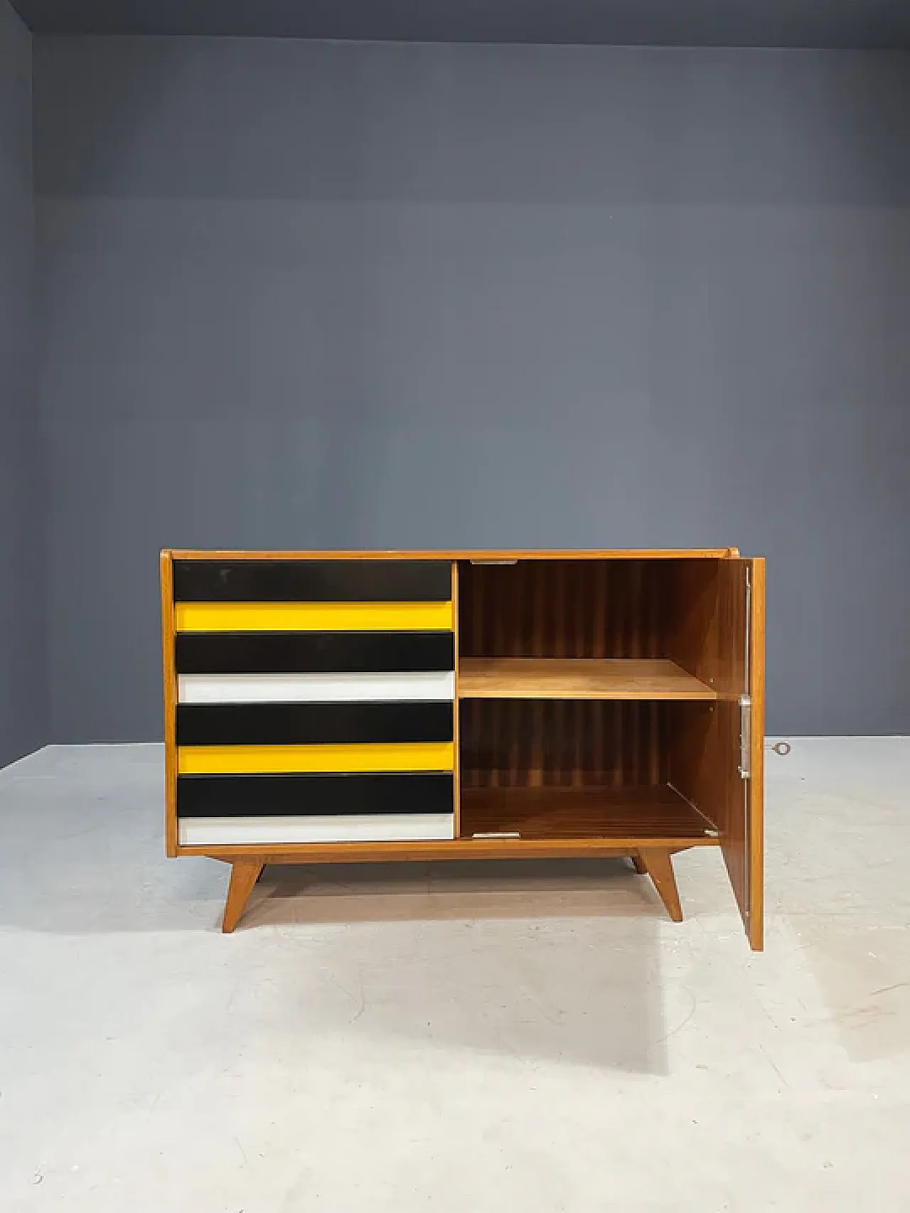 U-458 Sideboard by Jiří Jiroutek, 1960s 3