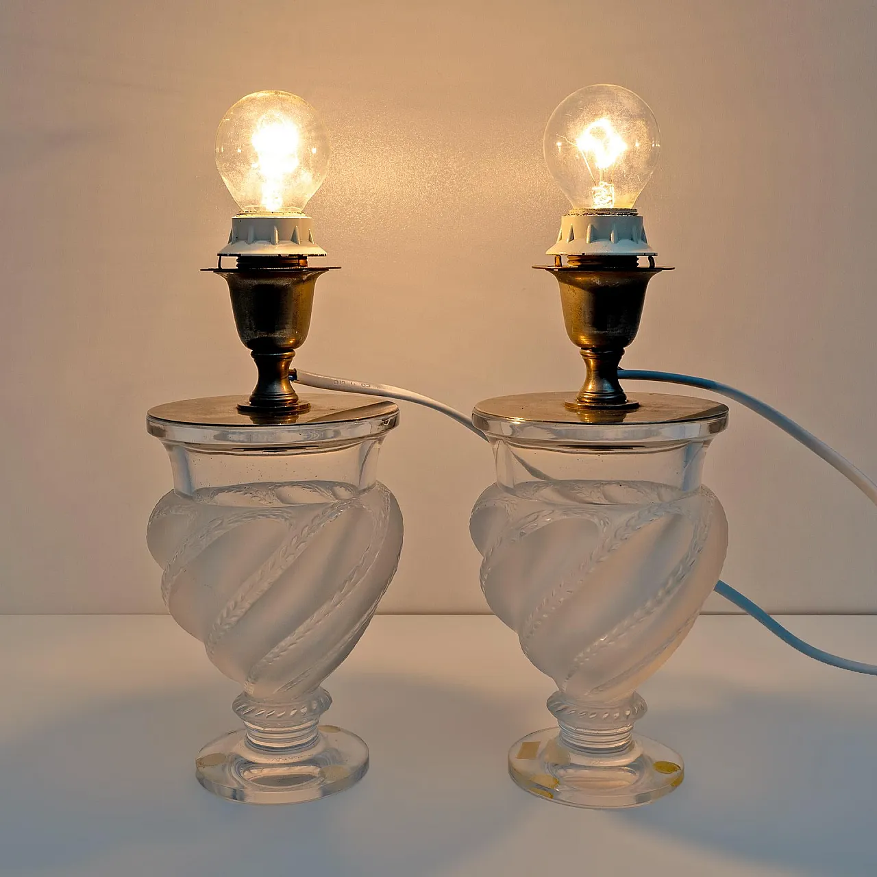 Pair of lamps Ermenonville by Lalique in crystal, 1960s 7