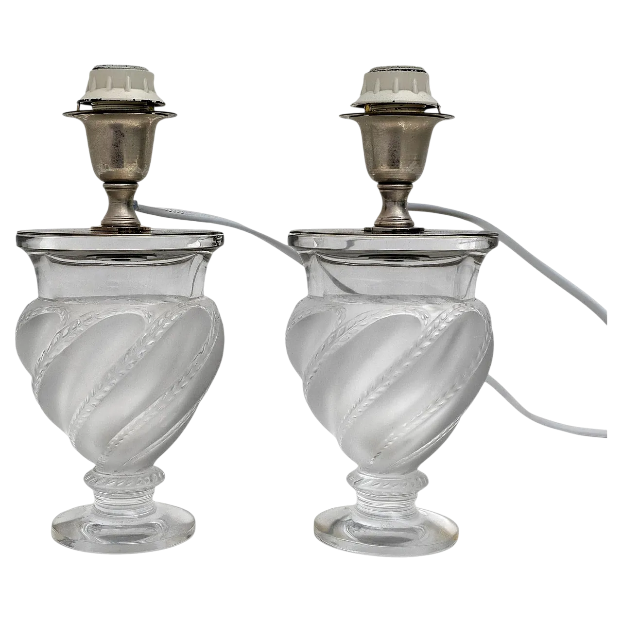 Pair of lamps Ermenonville by Lalique in crystal, 1960s 9