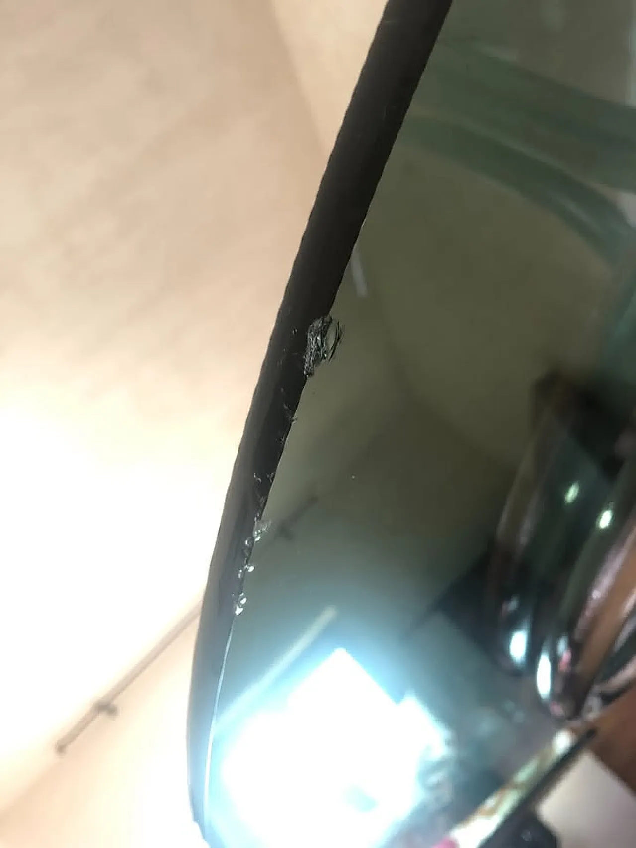 Tavolo rotondo con piano in vetro, anni '70 6