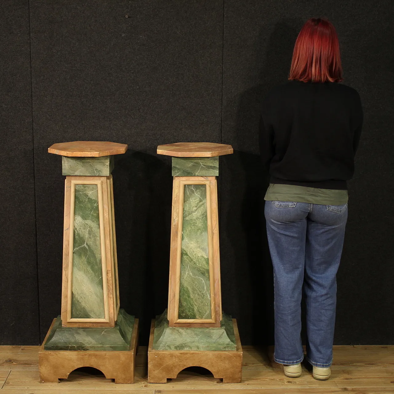 Coppia di colonne italiane laccate del XX secolo 2