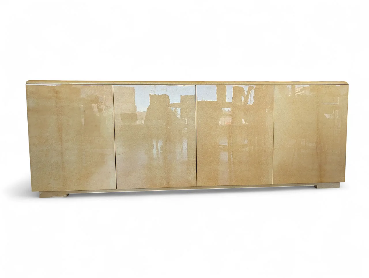 Contromobile a 4 ante con rifiniture stile Aldo Tura, anni 70 1