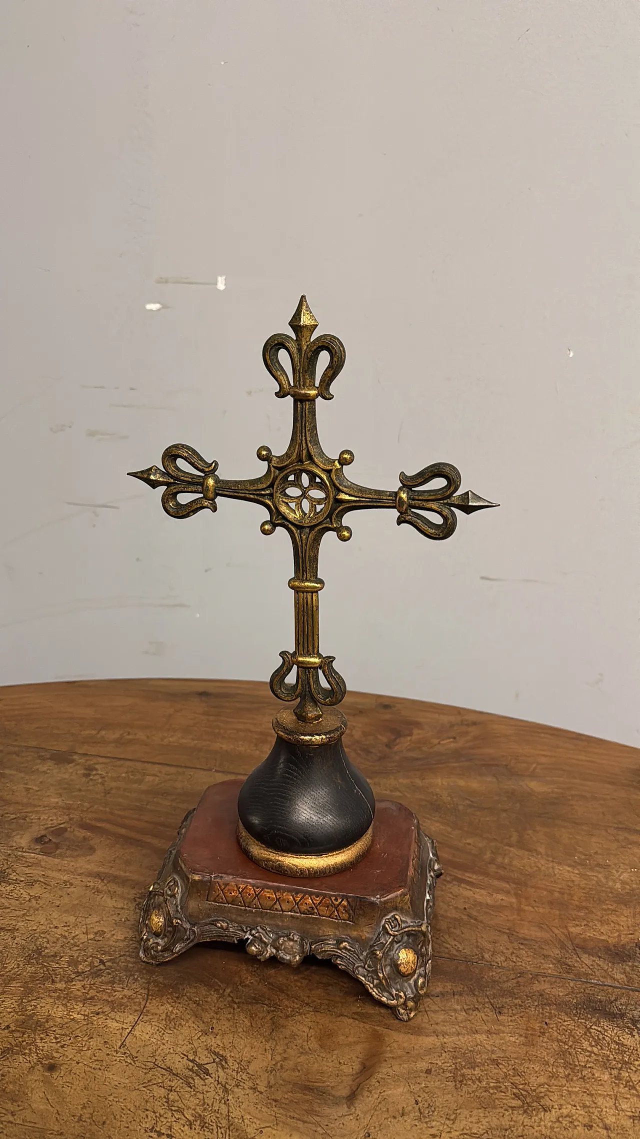 Croce neogotica in Bronzo, '800 2