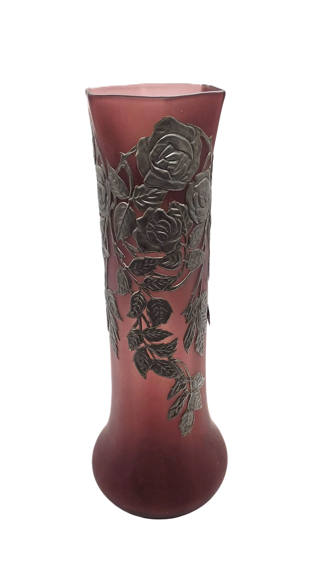 VASO LIBERTY IN VETRO AMETISTA CON DECORAZIONI METALLICHE, 1900-1920 9