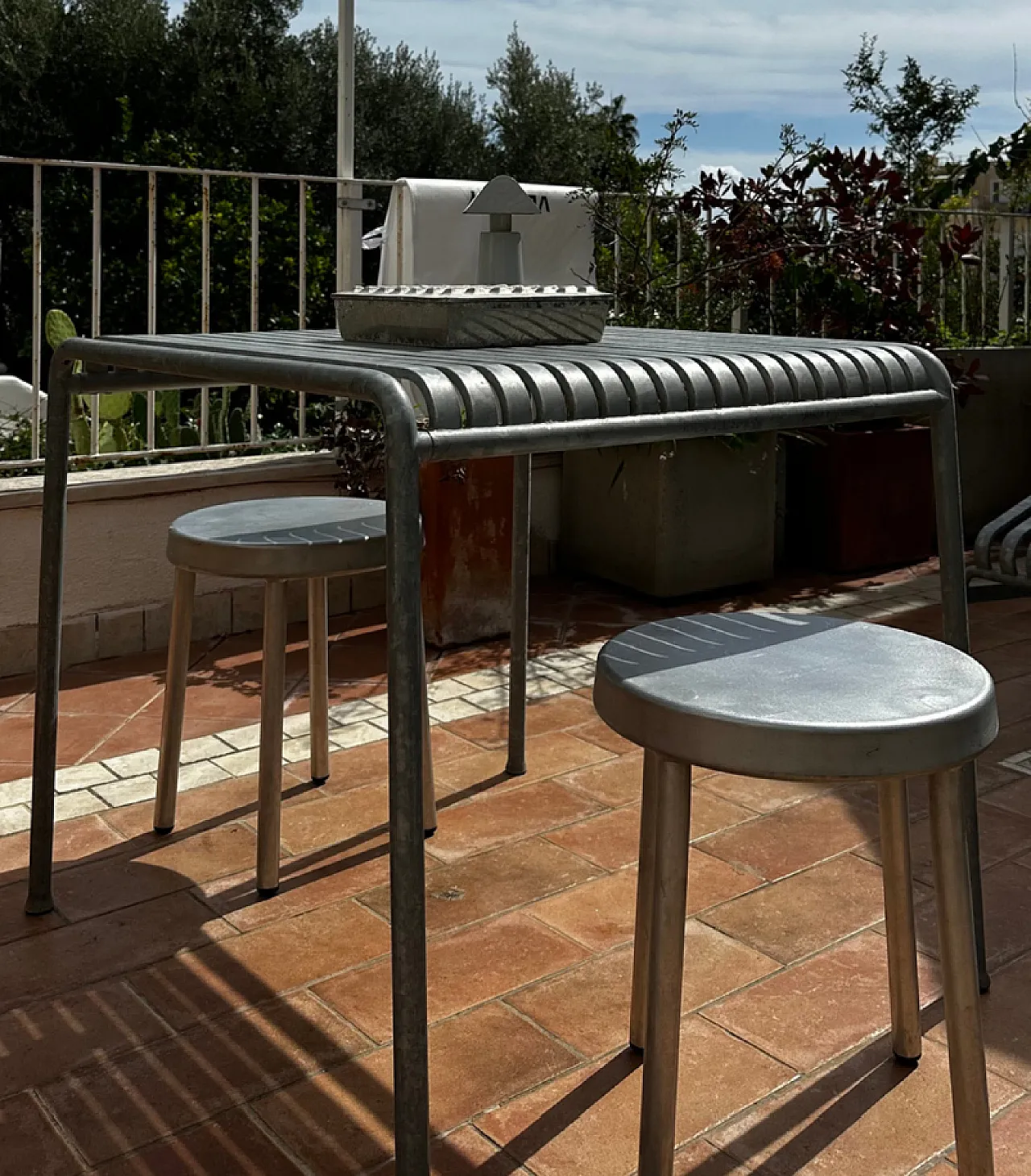 Tavolo Palissade zincato Ronan & Erwan Bouroullec per Hay, 2000 2