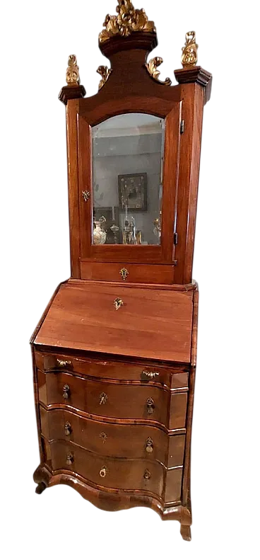 Walnut wood trumeau, 18th century