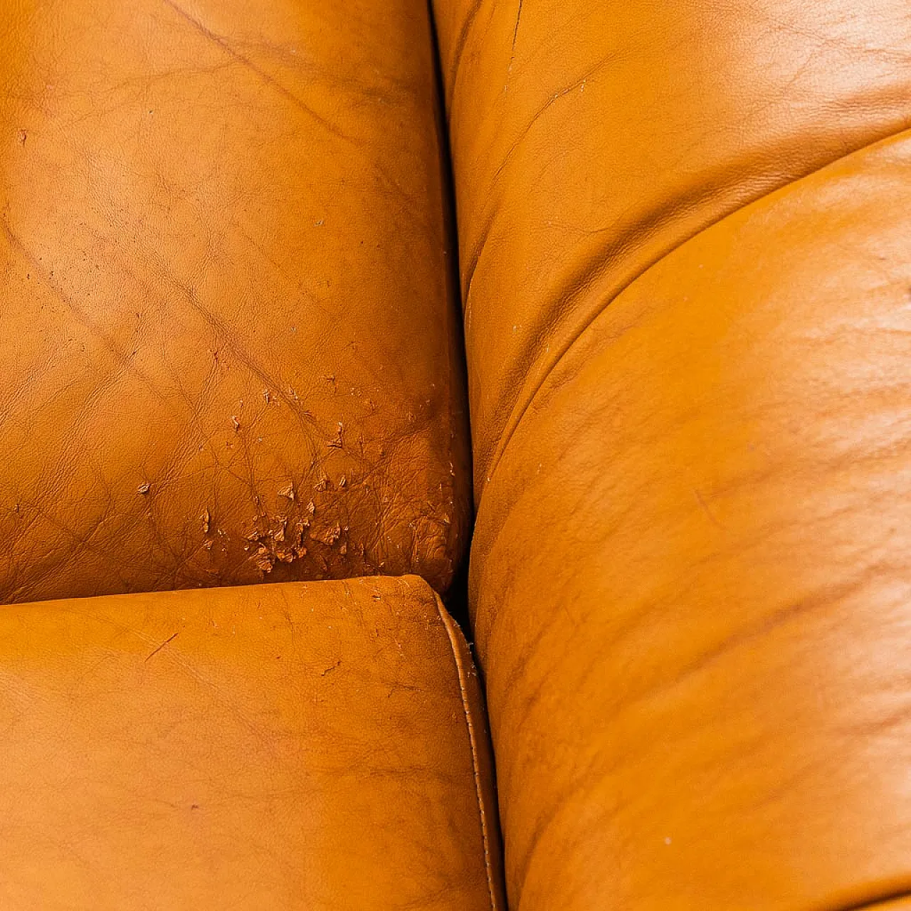 3 -seater sofa in leather and wood, 50s 7