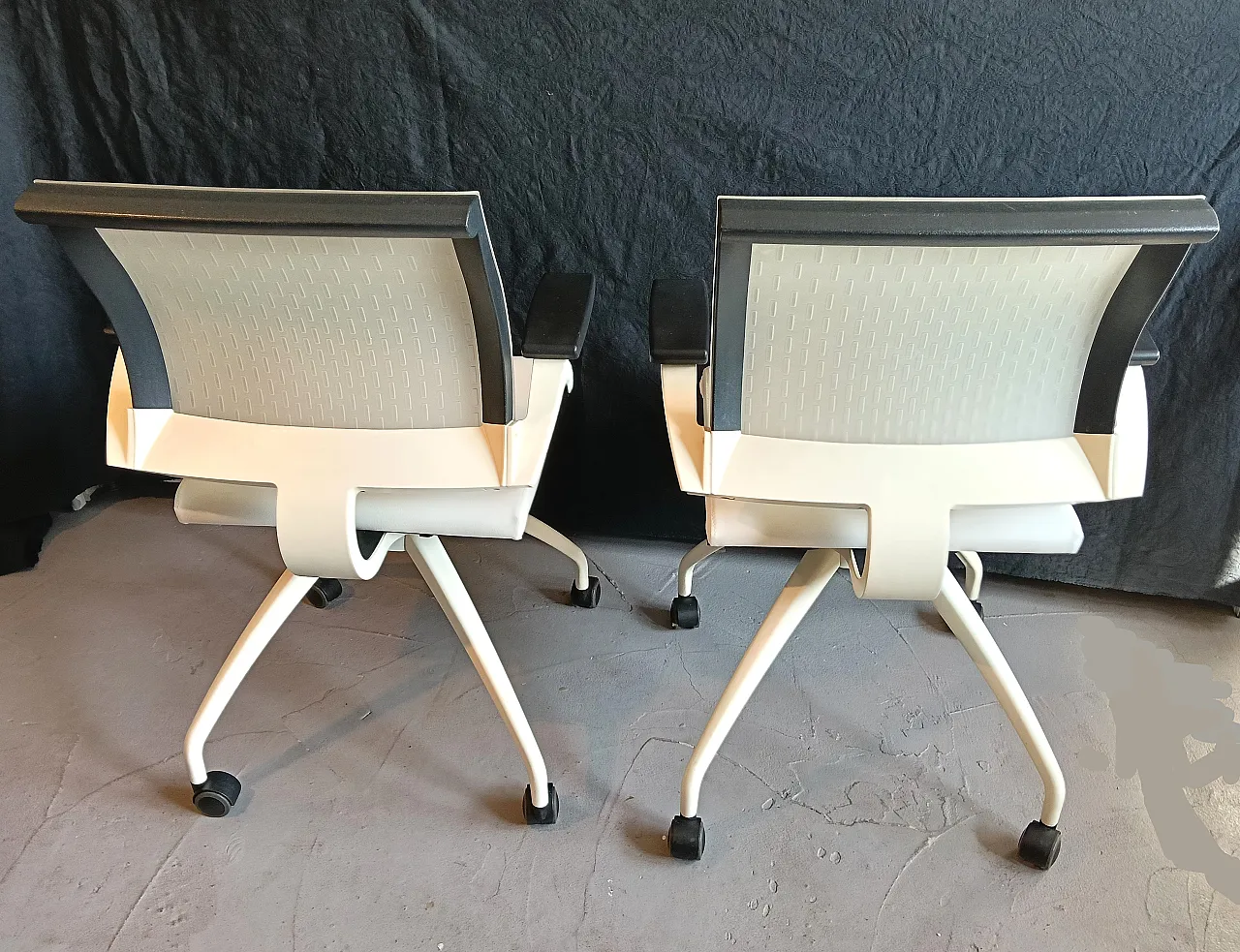 Coppia di poltrone da ufficio, anni '90 3