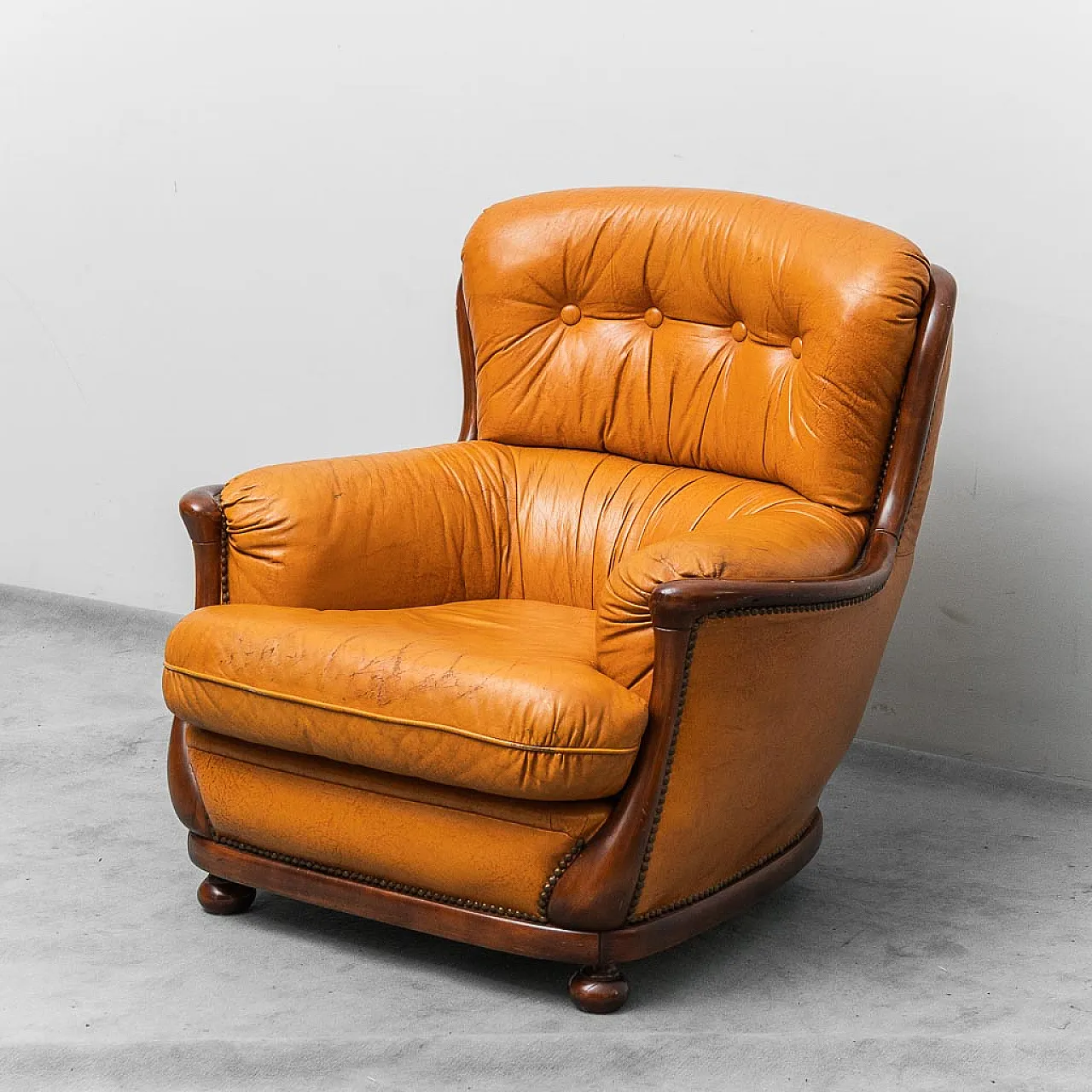 Pair of brown and wood leather armchairs, 50s 4