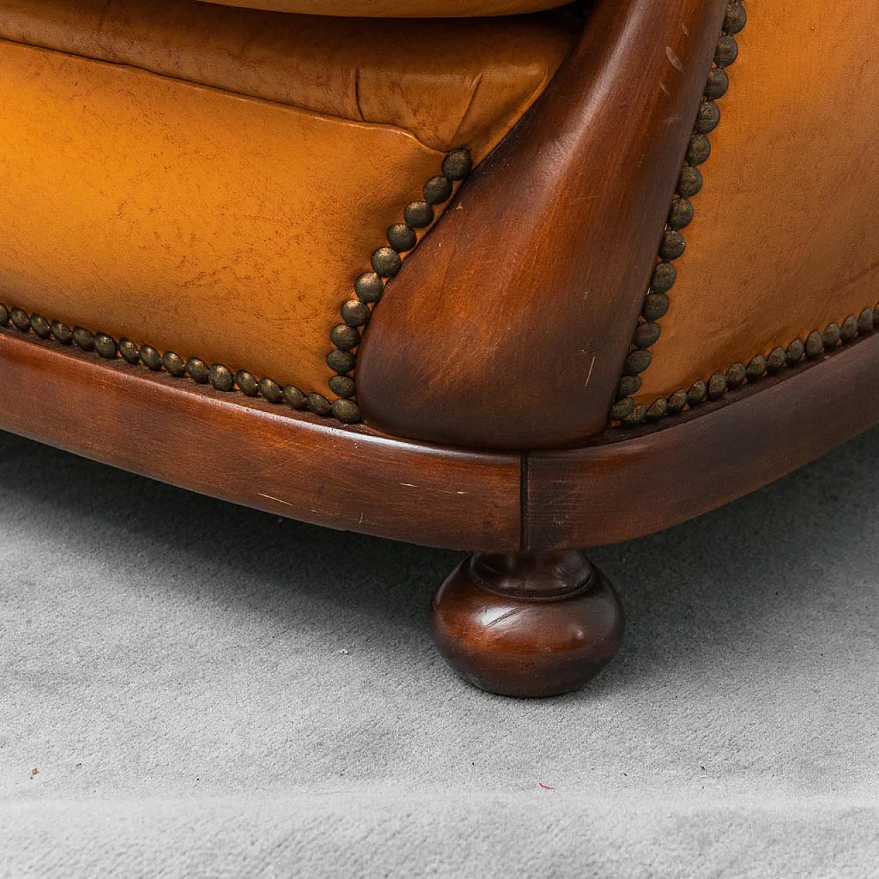 Pair of brown and wood leather armchairs, 50s 8
