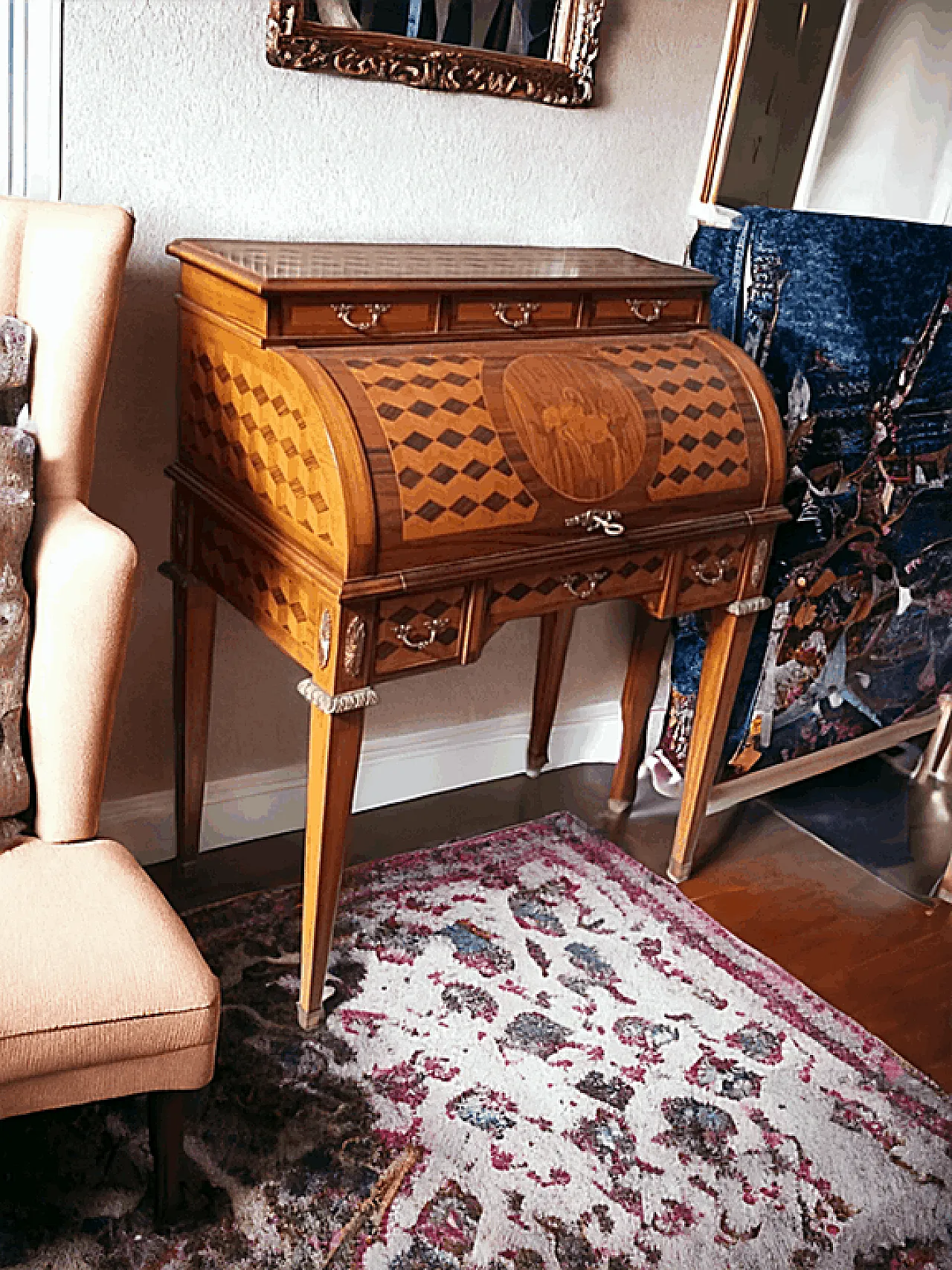 Secreaire a cilindro con intarsi e fregi a bronzo, '900 5