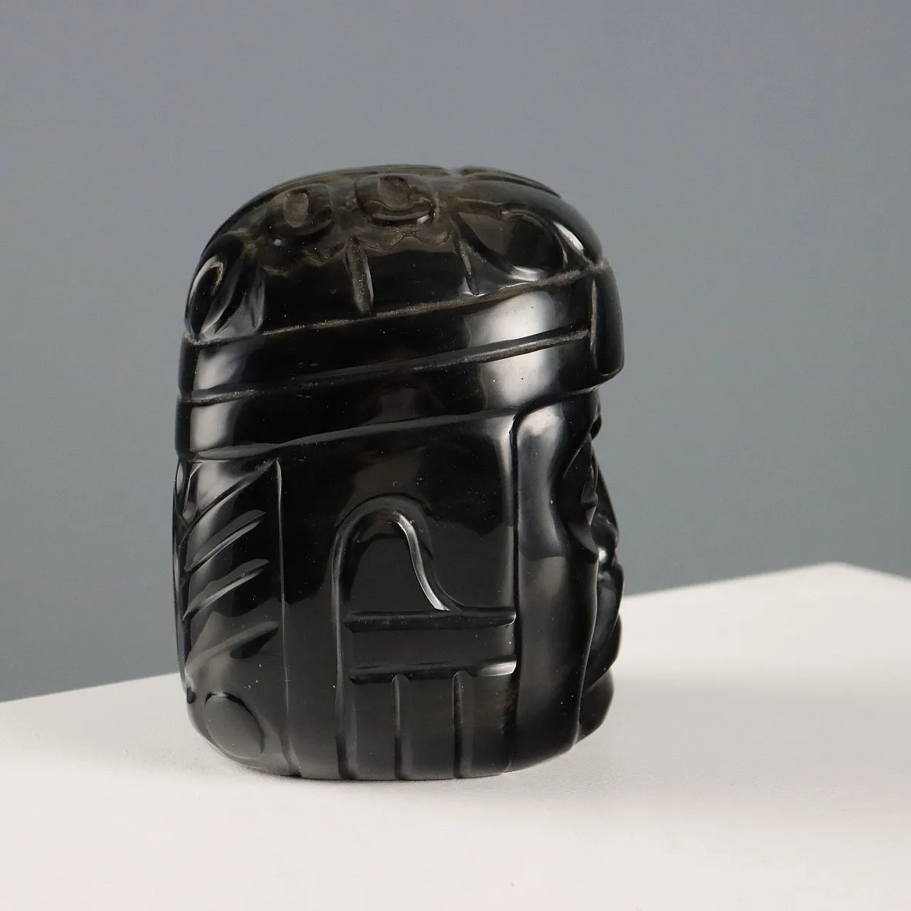 Olmec head in black obsidian stone, 20th century 4