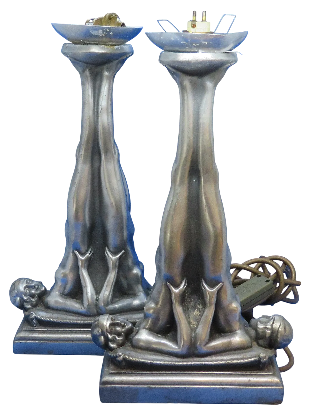 Dopo Gustav Adolf Daumiller una coppia di basi di lampade per la ginnasta art deco 22