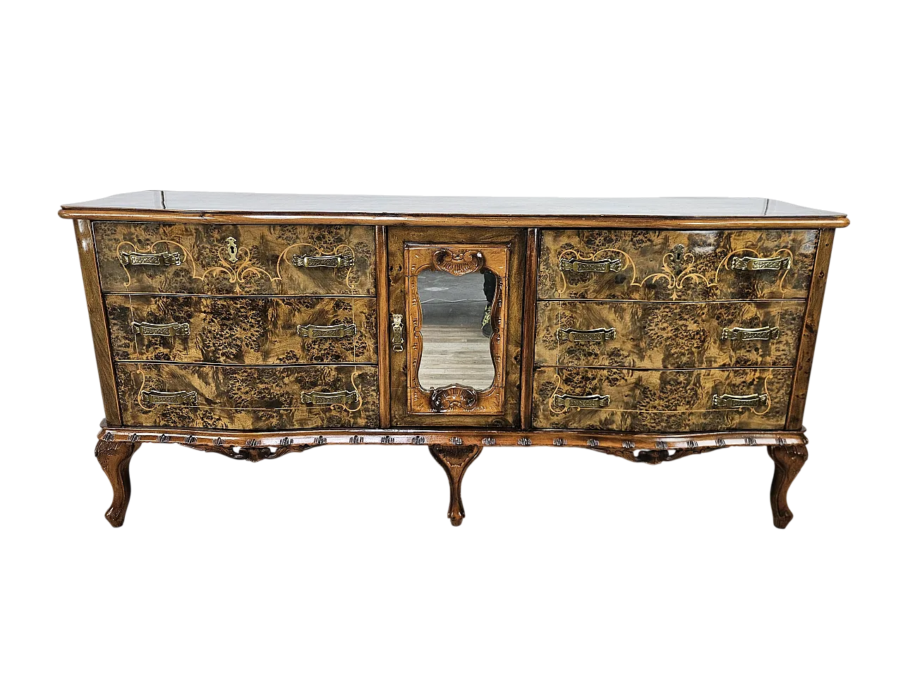 Cassettiera Chippendale sei cassetti e anta specchiata, anni '50 31