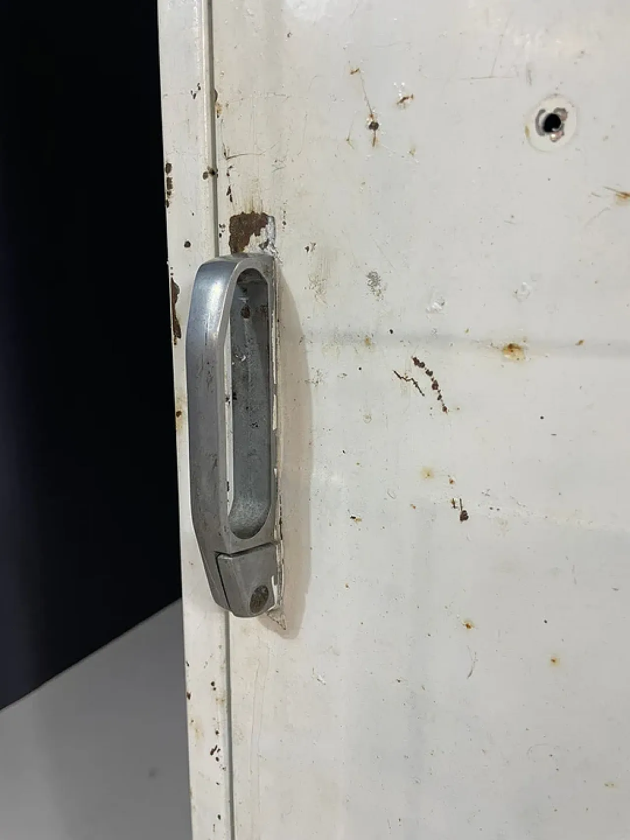 Armadietto industriale in metallo, anni '70 16