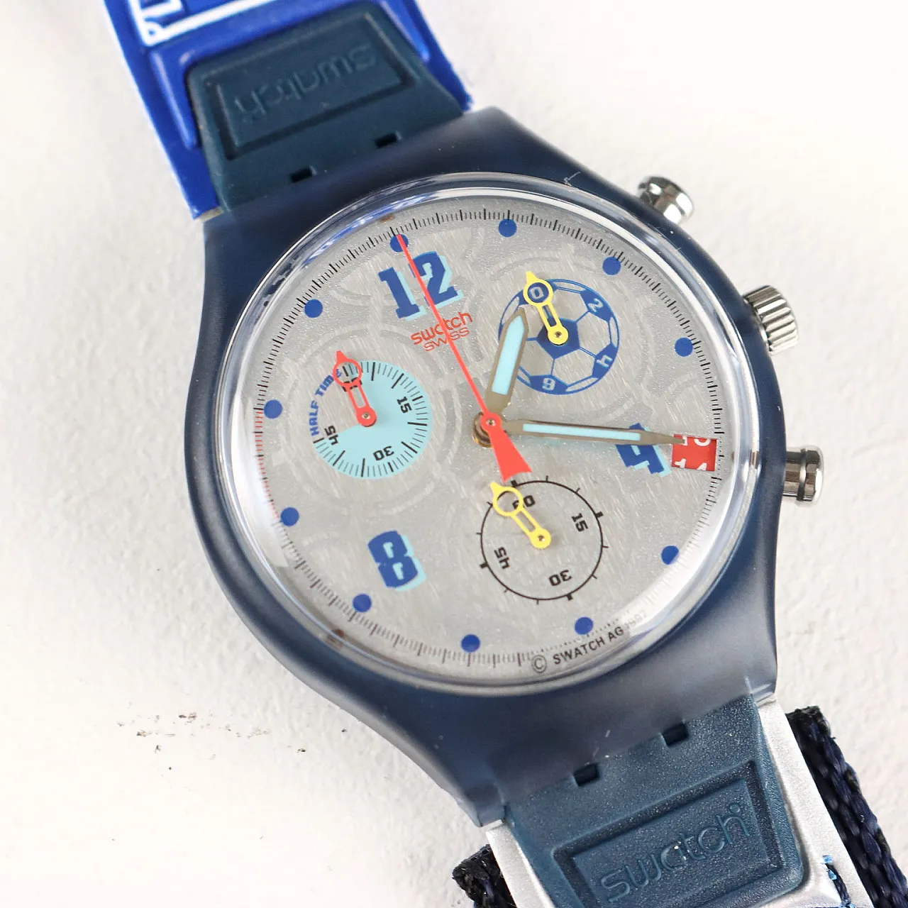 Coppia di orologi Swatch a tema calcio, fine '900 2