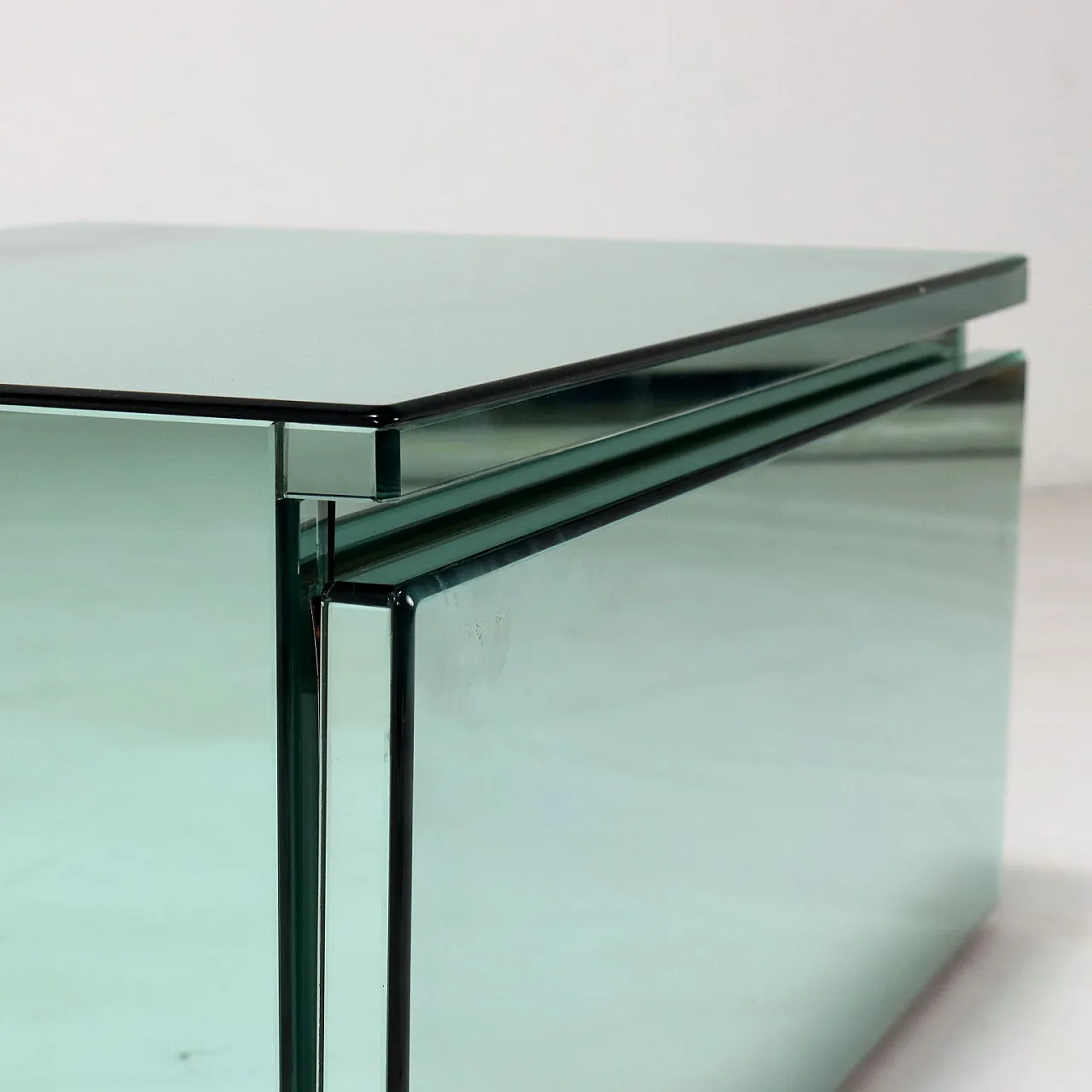 Mobile in vetro specchiato e legno, anni '70 5