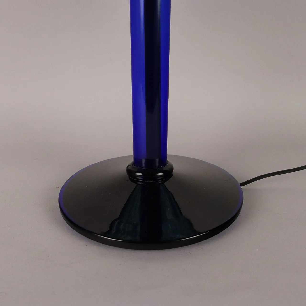 Lampada da tavolo in vetro di Murano di Vistosi, anni '80 6